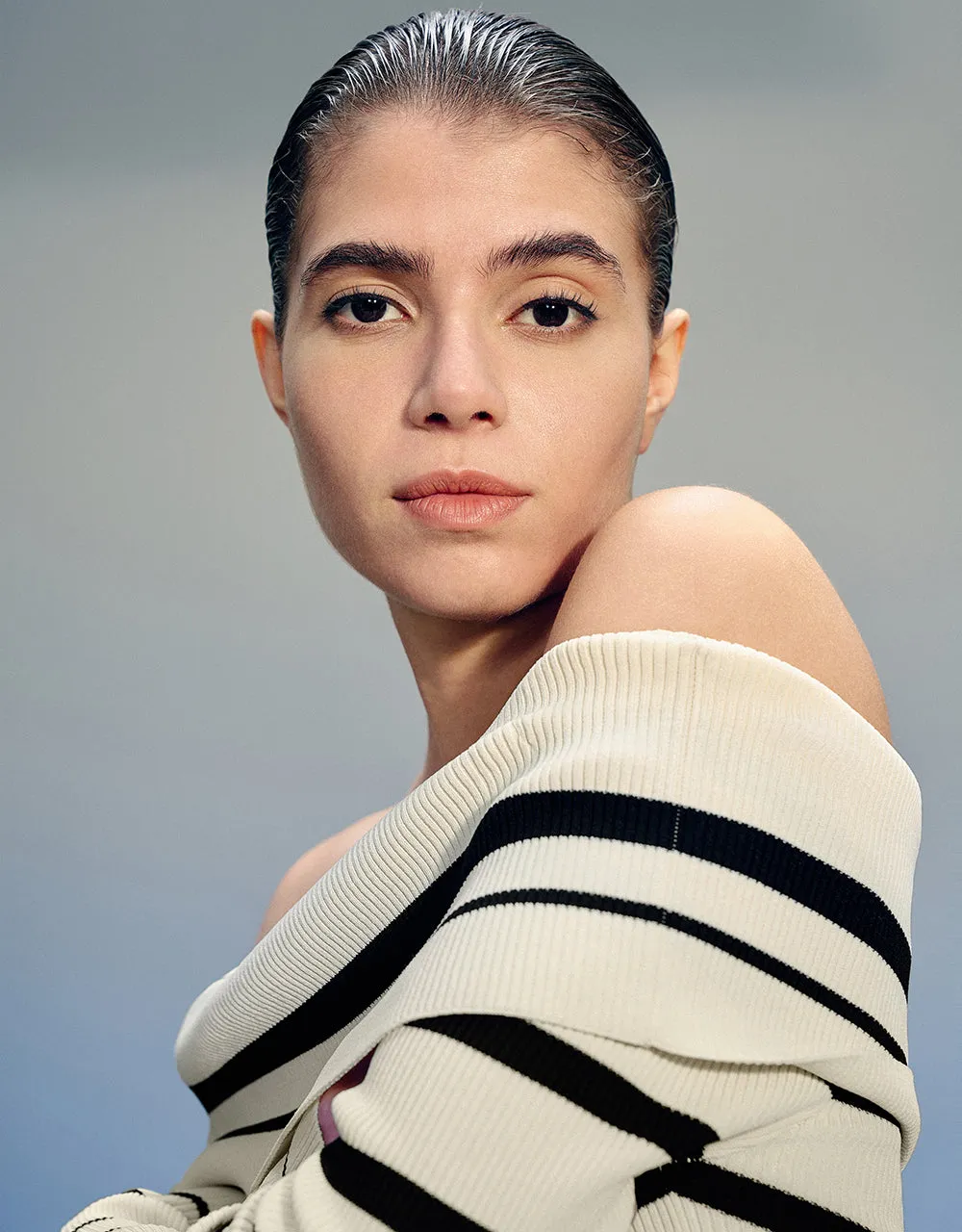 Off-Shoulder Striped Knitted T-Shirt sold by Urban Revivo product image thumbnail 4