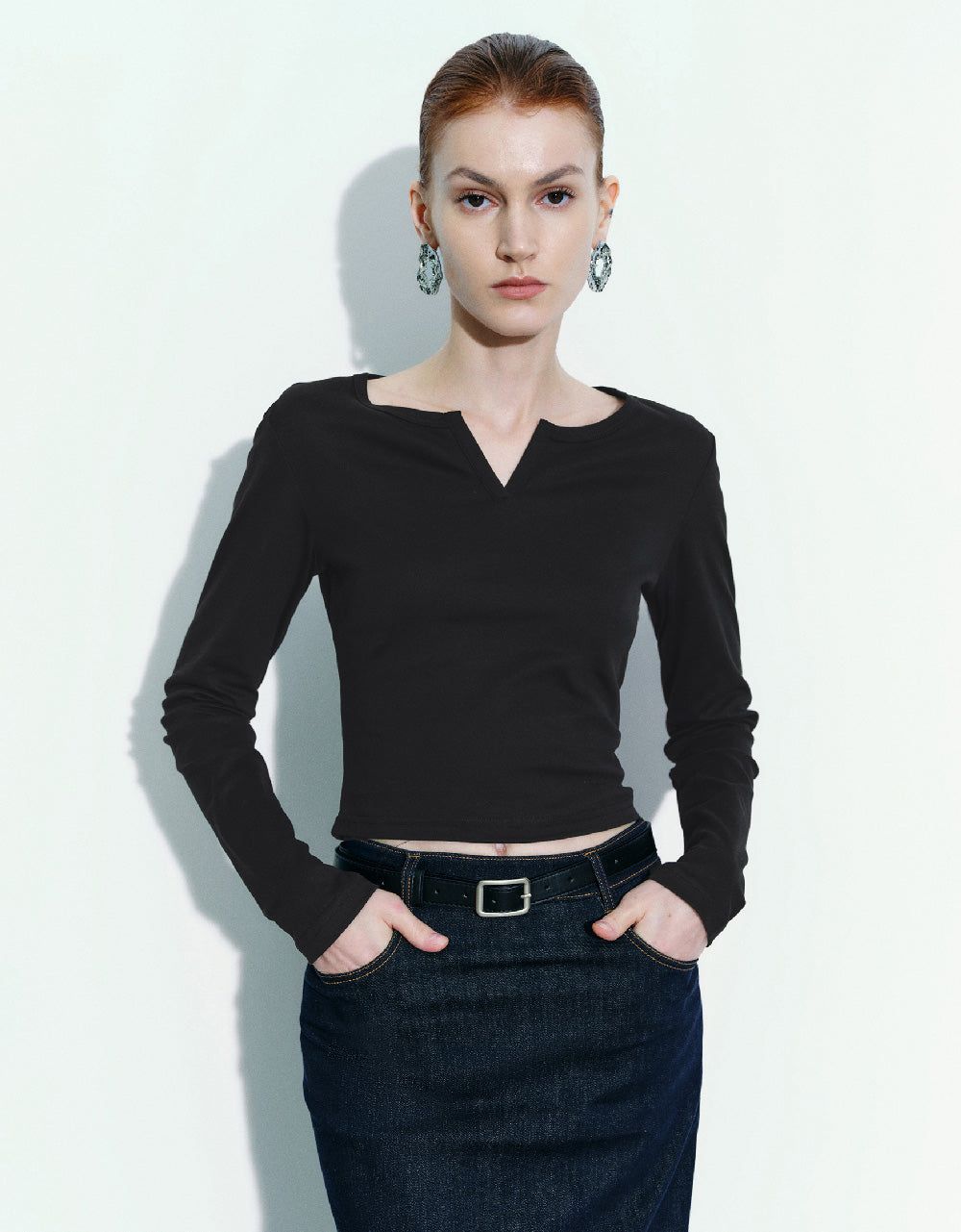 Crew Neck Skinny T-Shirt sold by Urban Revivo