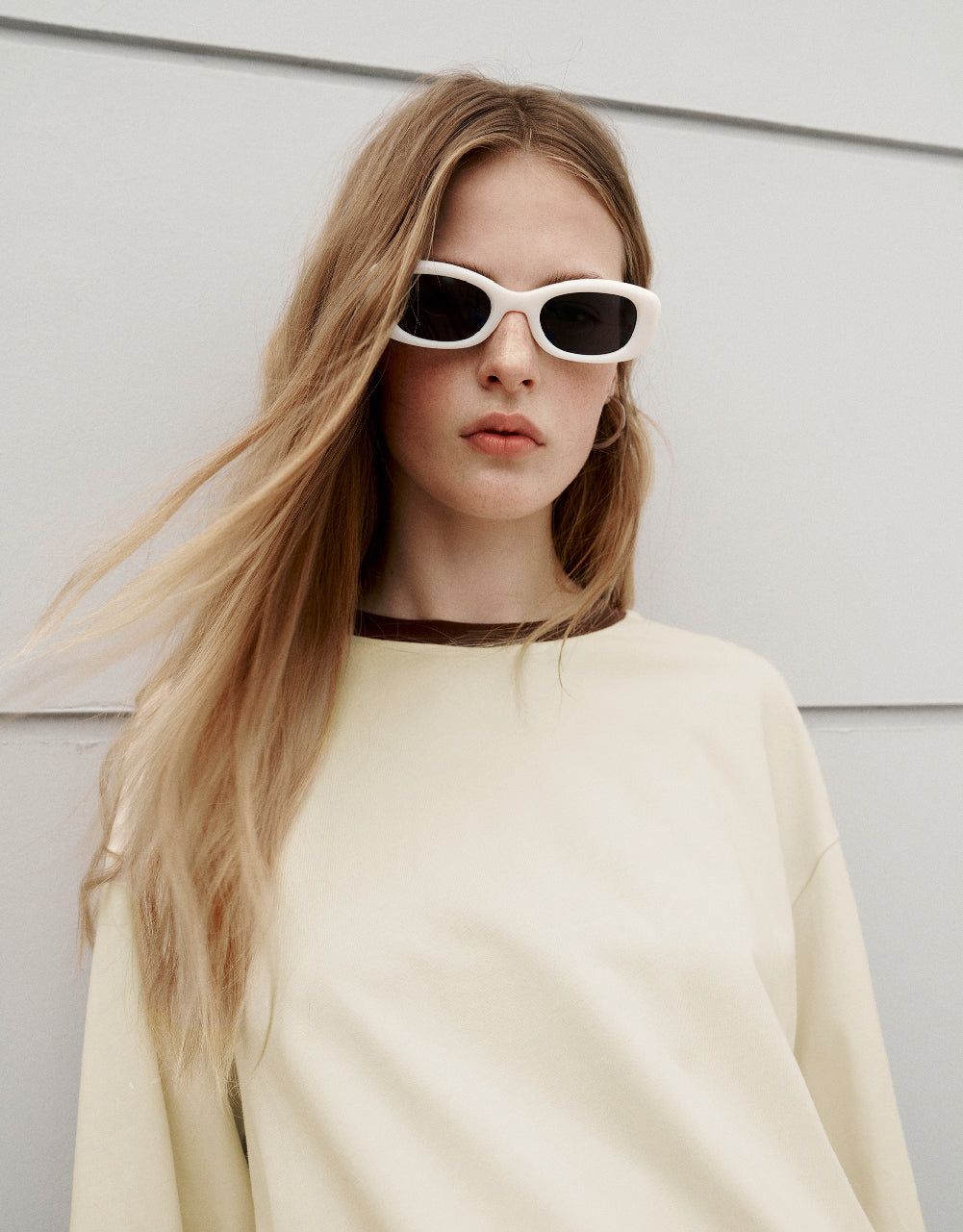 Crew Neck Loose T-Shirt sold by Urban Revivo product image thumbnail 5