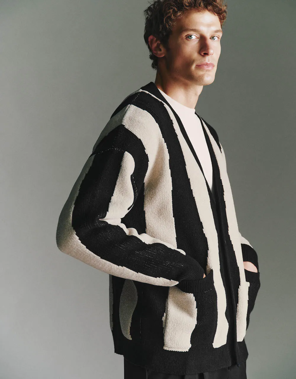 Striped V-Neck Knitted Cardigan sold by Urban Revivo product image thumbnail 2