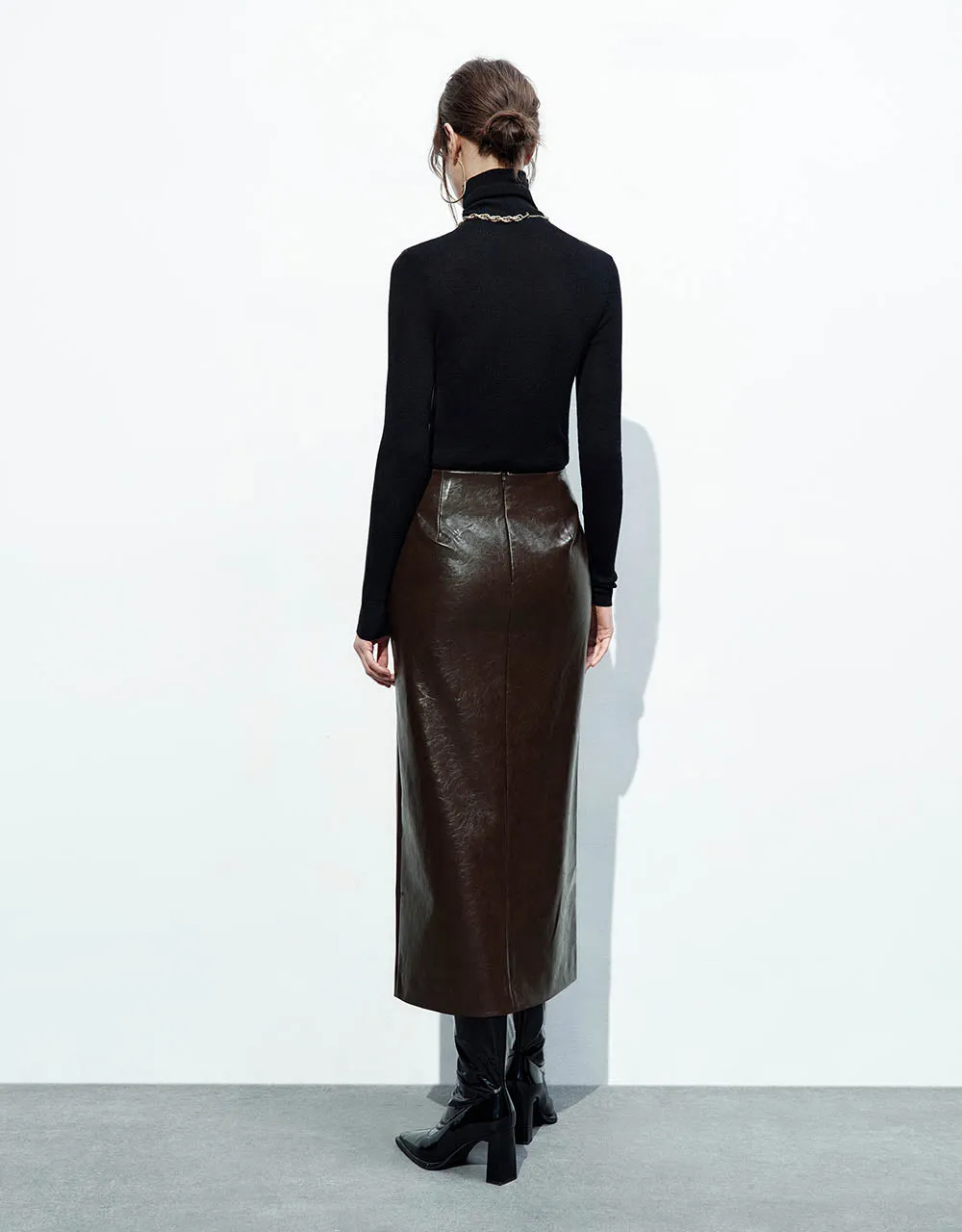 Turtle Neck Knitted T-Shirt sold by Urban Revivo product image thumbnail 4