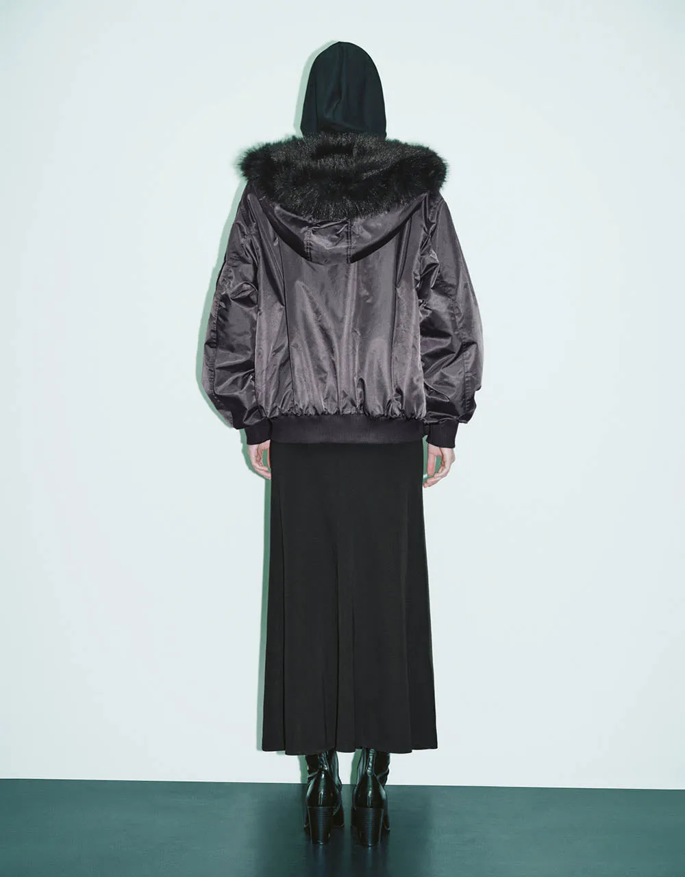 Zipper Front Hooded Padded Coat sold by Urban Revivo product image thumbnail 4