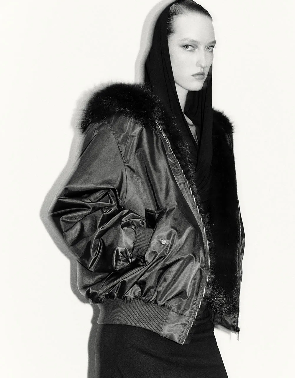 Zipper Front Hooded Padded Coat sold by Urban Revivo product image thumbnail 3