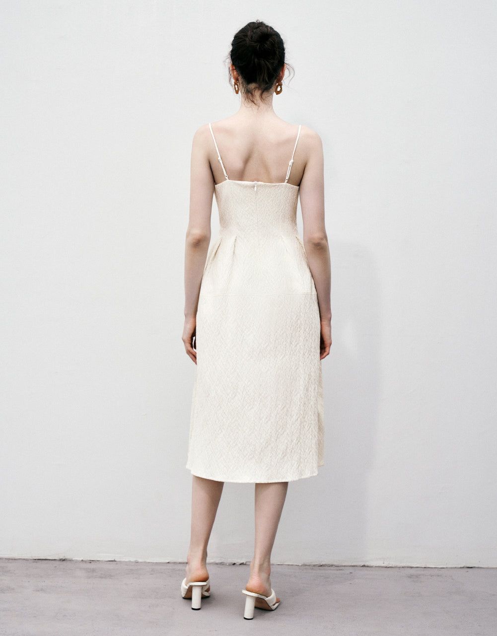 Textured Cami A-Line Dress sold by Urban Revivo product image thumbnail 4