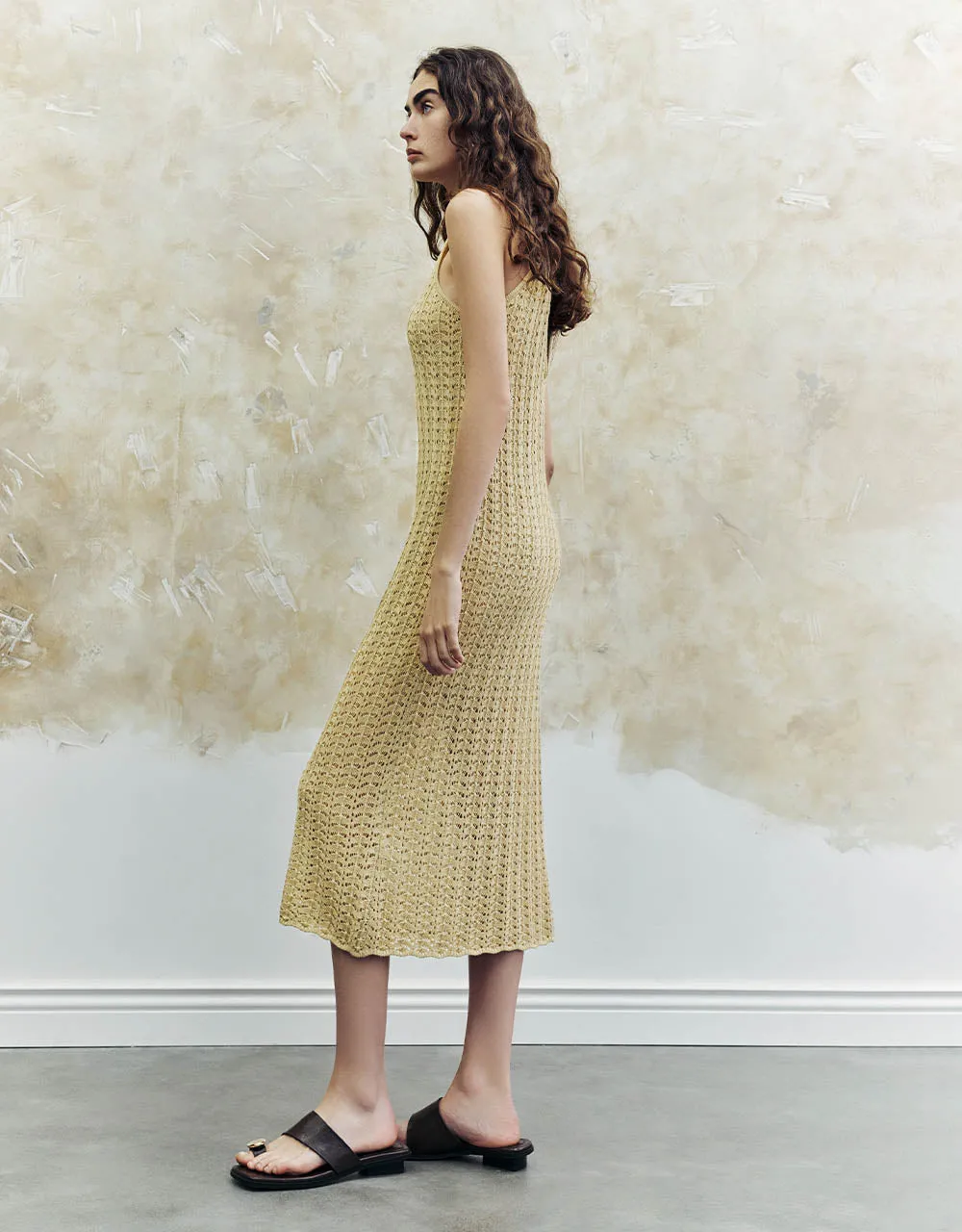 Sleeveless Crew Neck Knitted Dress sold by Urban Revivo product image thumbnail 3