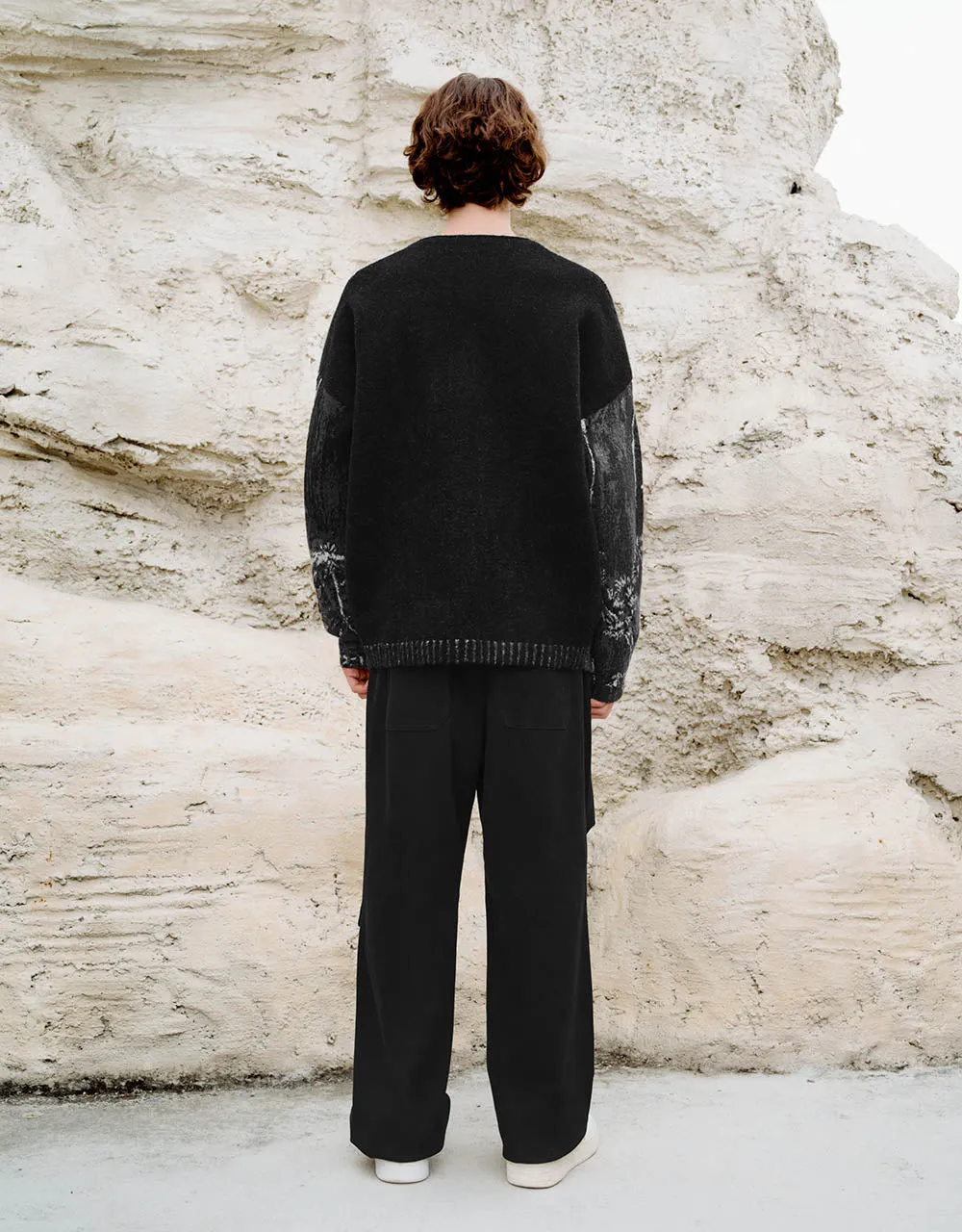 Drop Shoulder Sleeve V-Neck Knitted Cardigan sold by Urban Revivo product image thumbnail 5