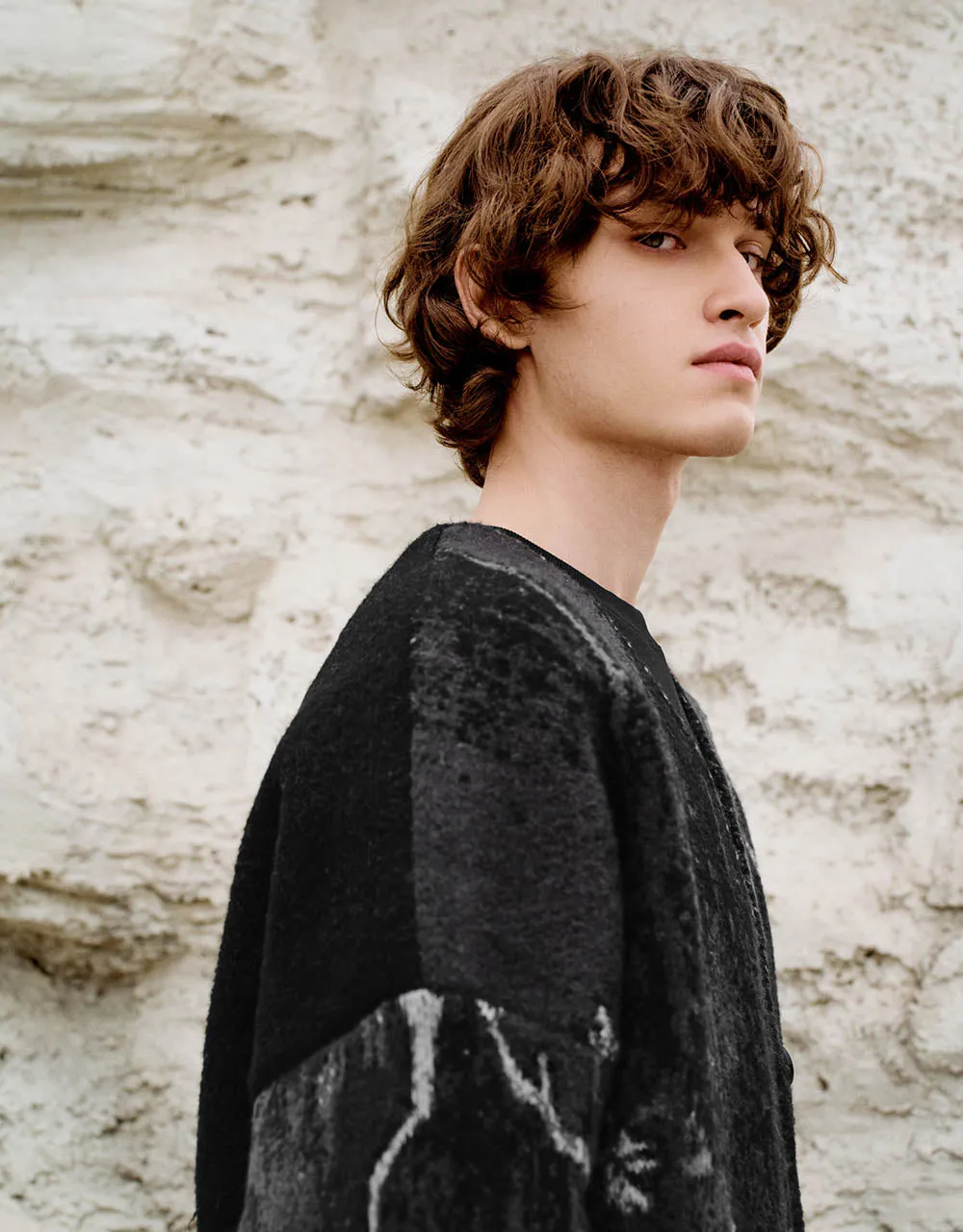 Drop Shoulder Sleeve V-Neck Knitted Cardigan sold by Urban Revivo product image thumbnail 4