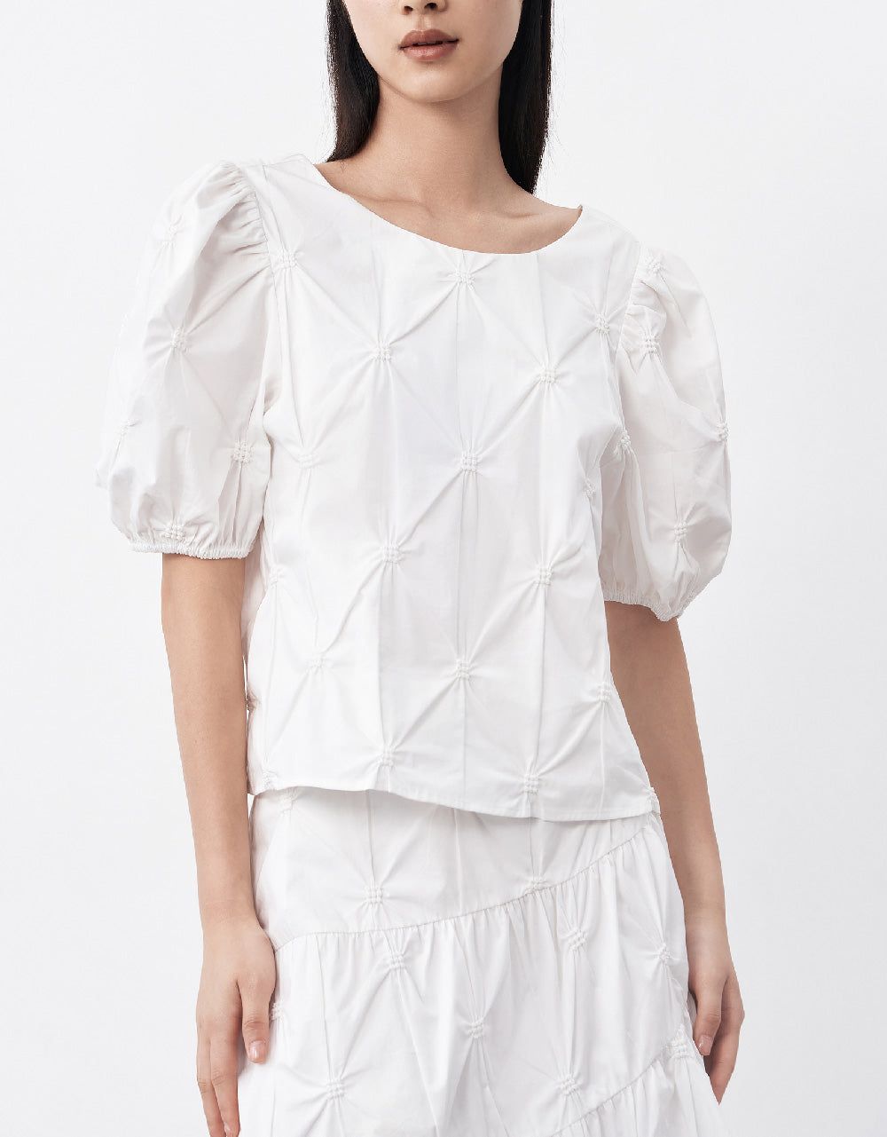 Embossed Puff Sleeve Overhead Shirt sold by Urban Revivo product image thumbnail 2
