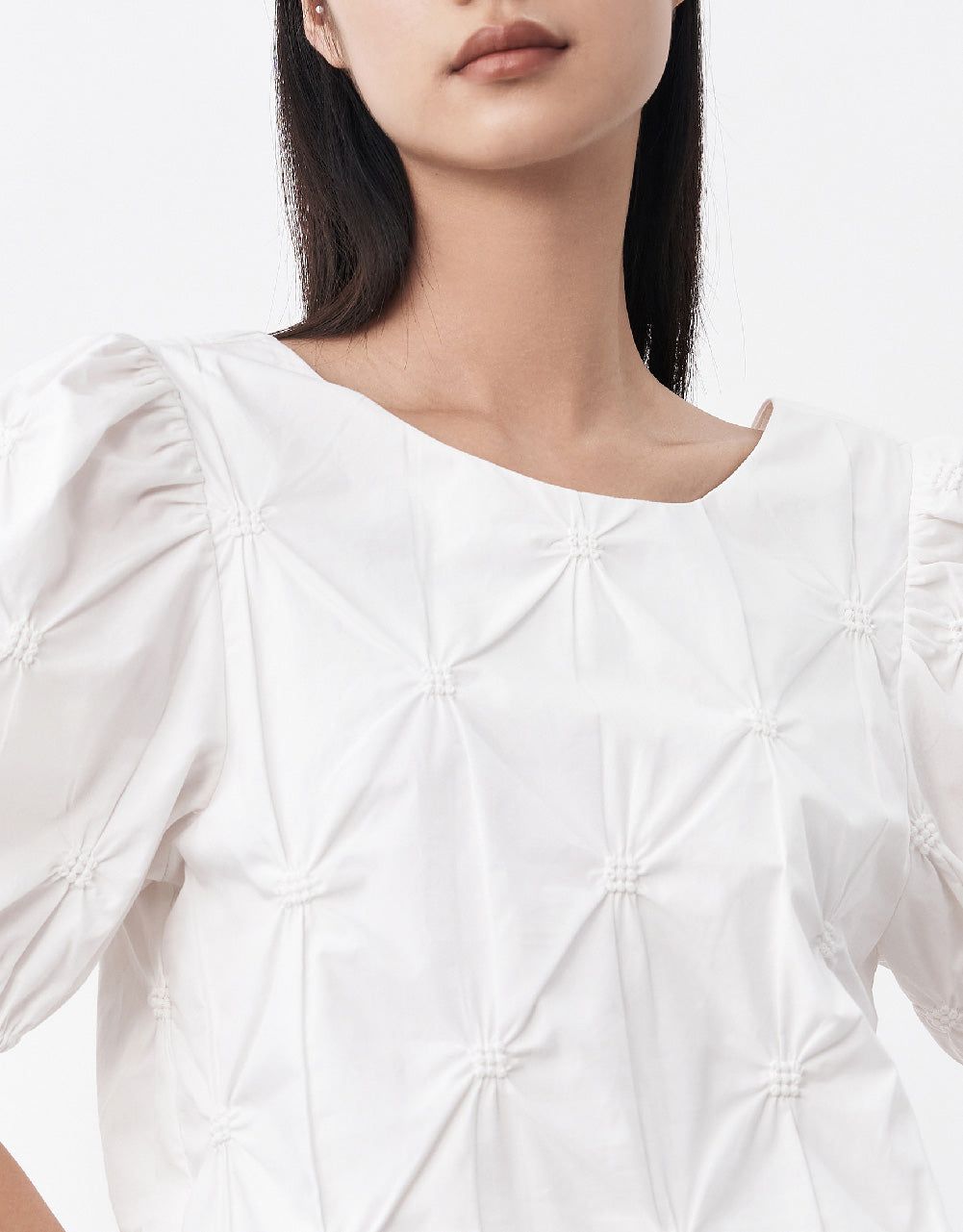 Embossed Puff Sleeve Overhead Shirt sold by Urban Revivo product image thumbnail 5