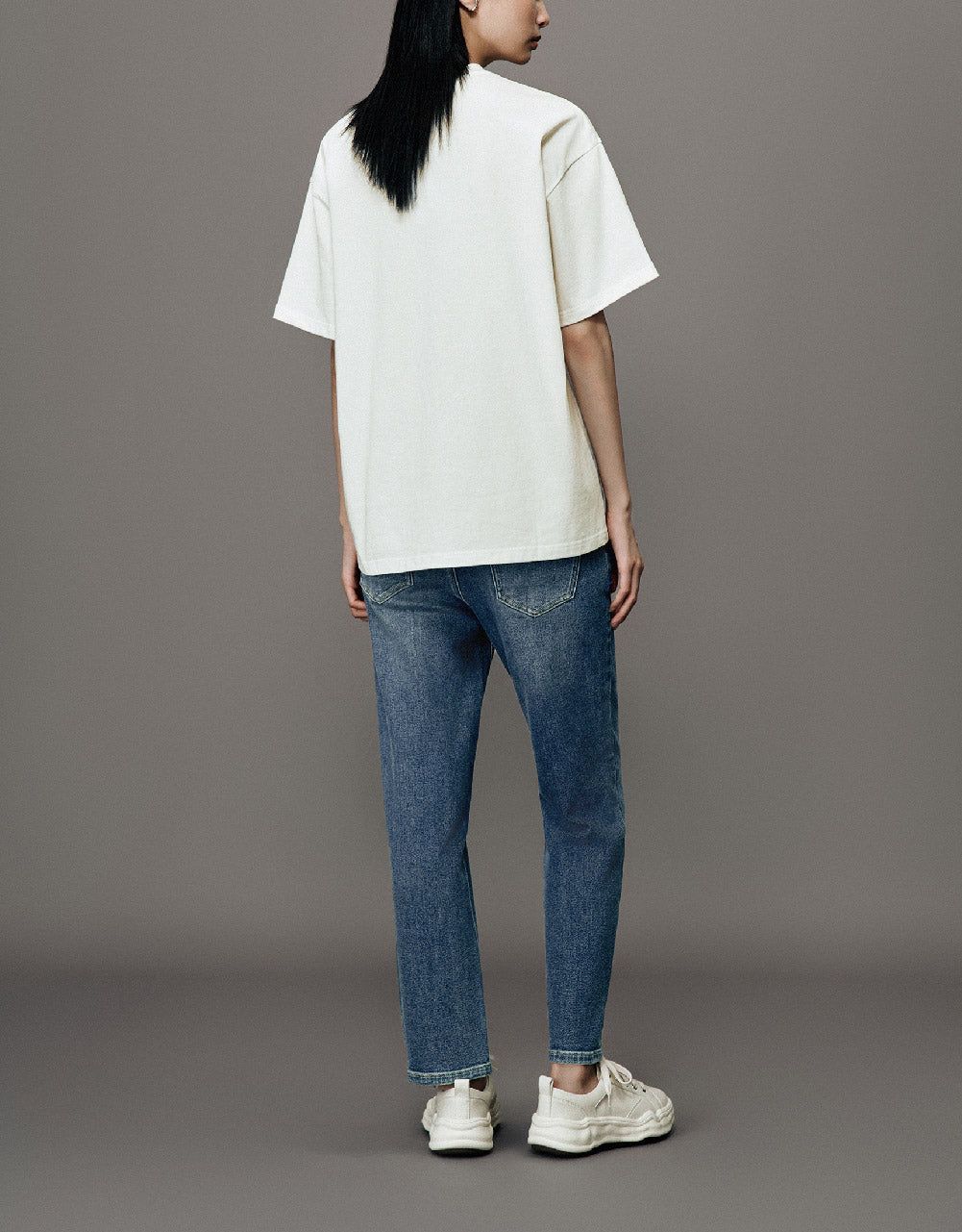 Carrot Fit Jeans sold by Urban Revivo product image thumbnail 5