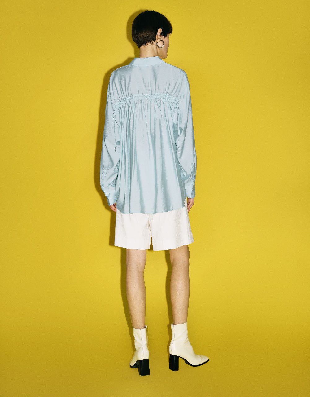 Button Up Thin Shirt sold by Urban Revivo product image thumbnail 4