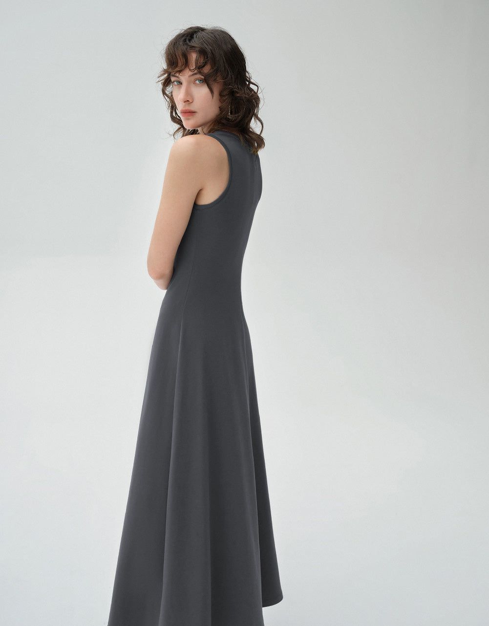 Sleeveless Crew Neck A-Line Dress sold by Urban Revivo product image thumbnail 3