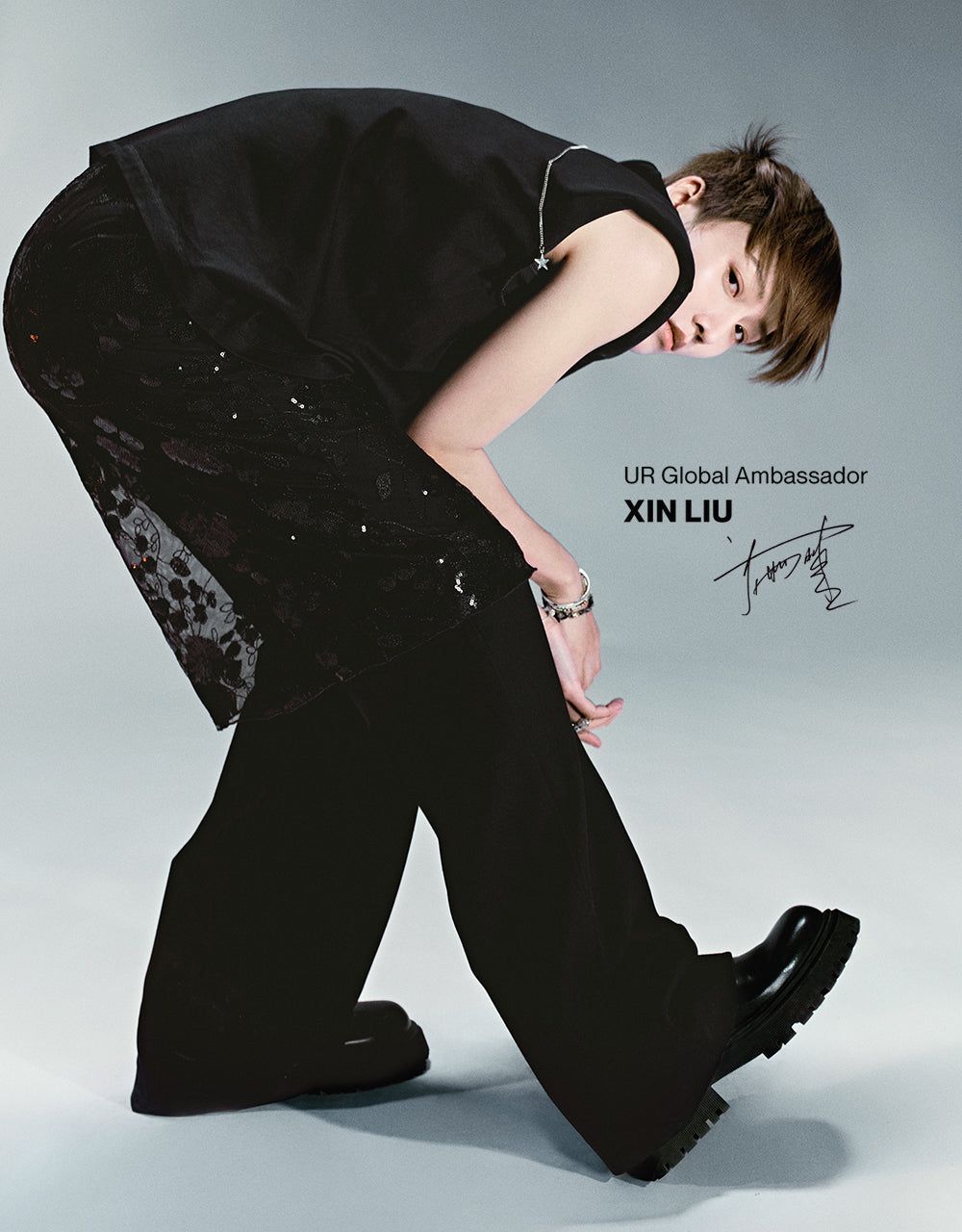 Mid-Waist Flare Pants sold by Urban Revivo product image thumbnail 2