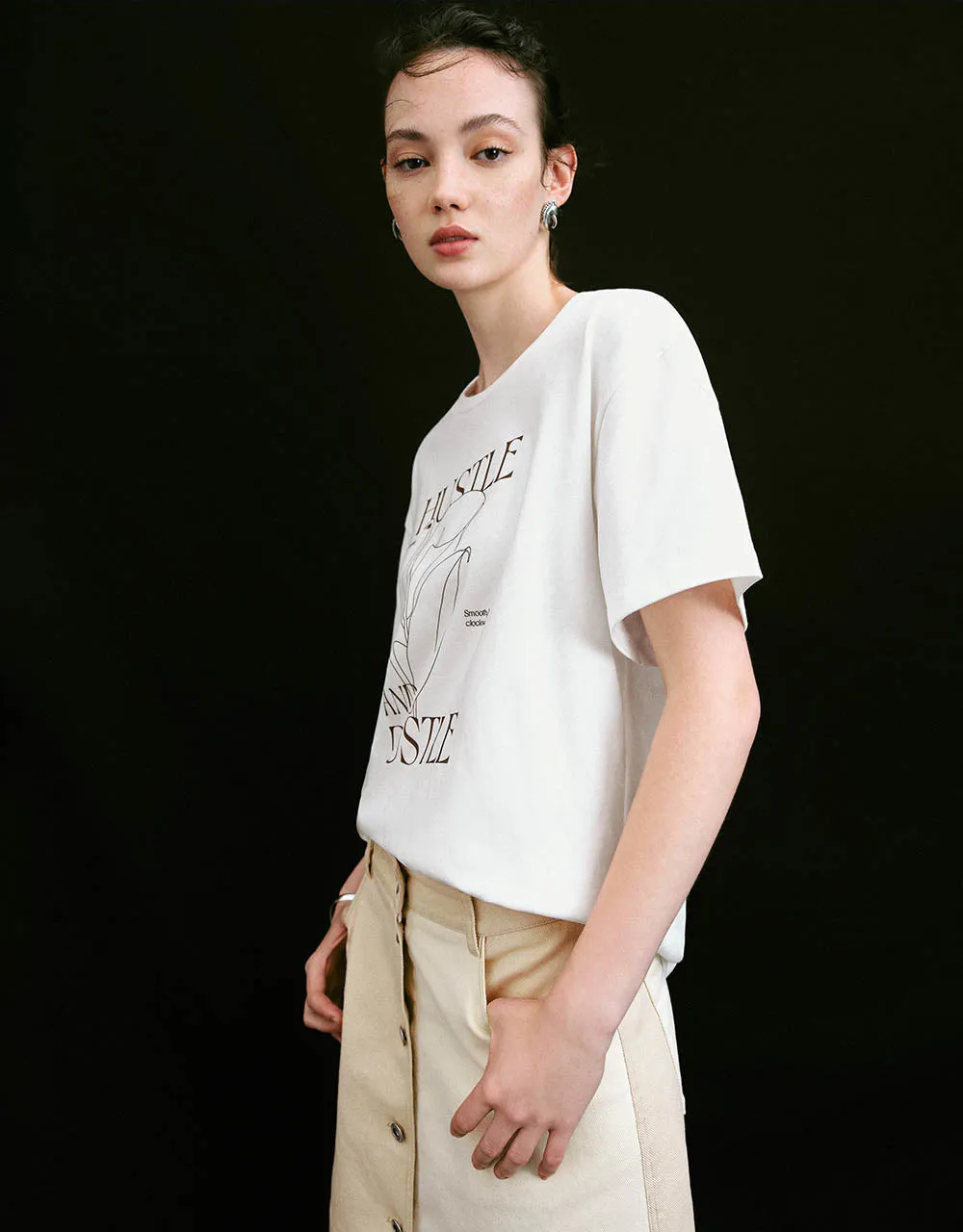 Printed Crew Neck Loose T-Shirt sold by Urban Revivo product image thumbnail 3