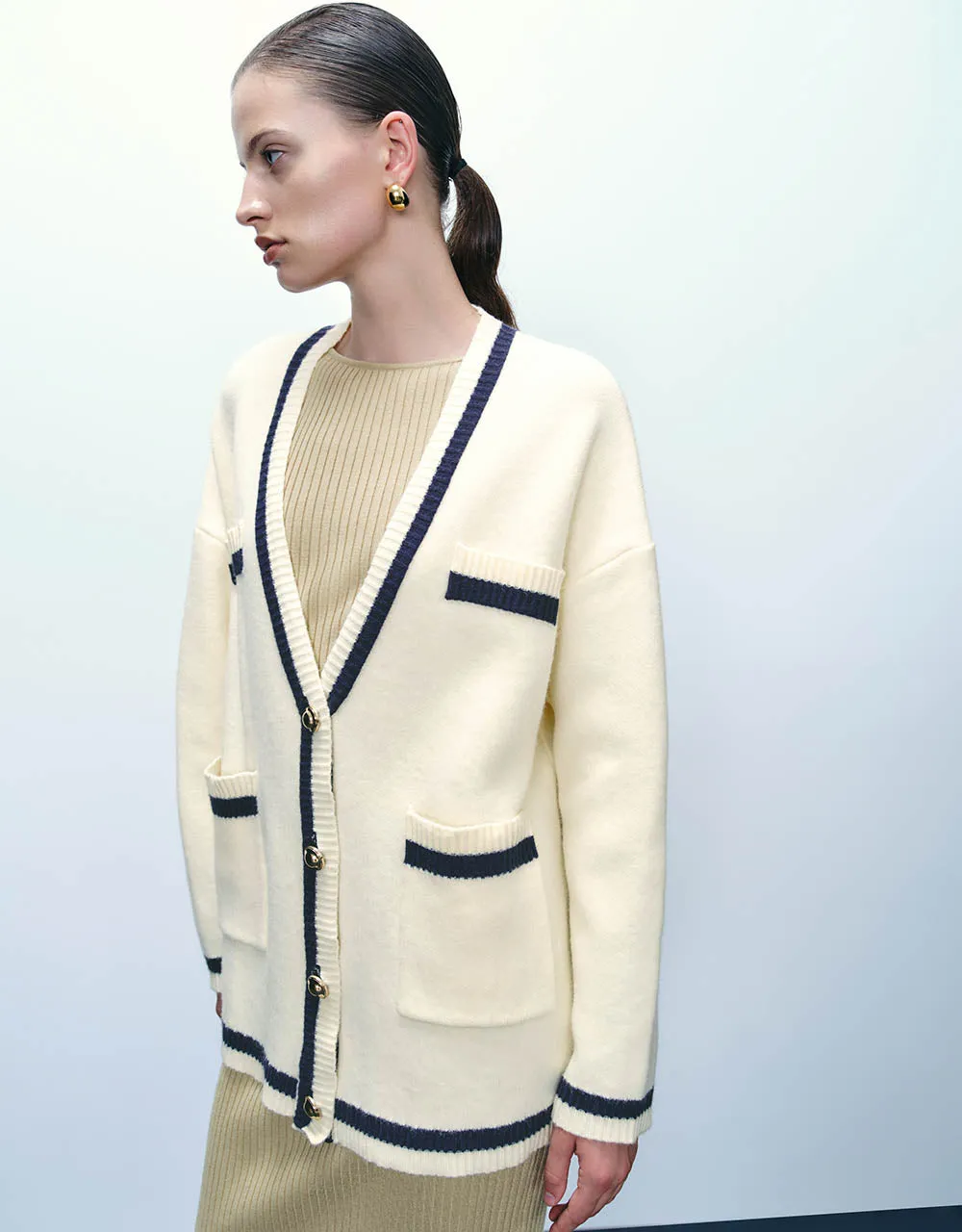 V-Neck Knitted Cardigan sold by Urban Revivo product image thumbnail 5