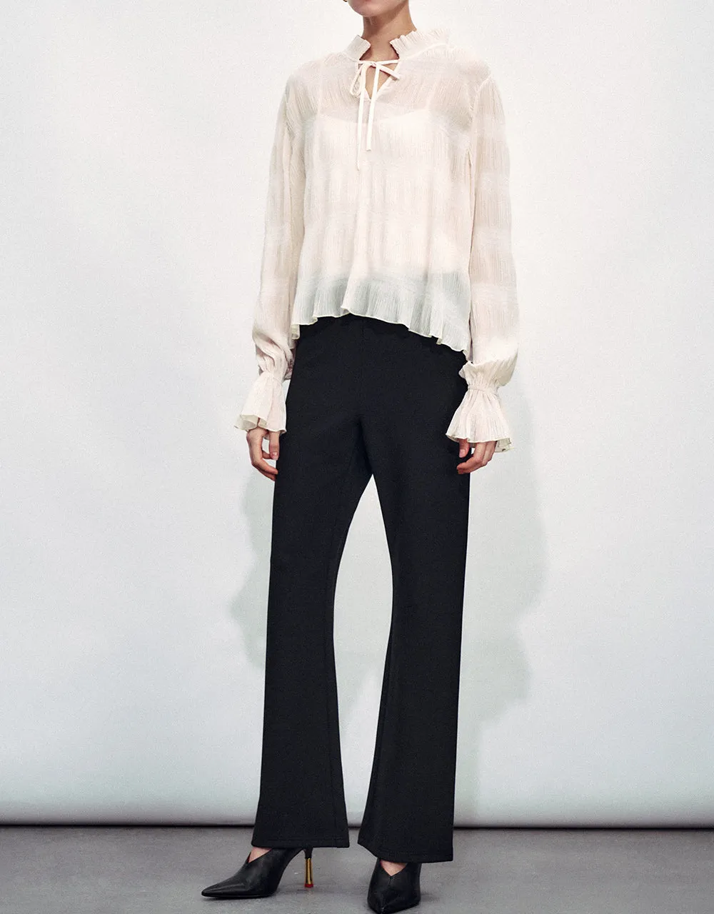 Elastic Waist Knitted Flare Pants sold by Urban Revivo product image thumbnail 2