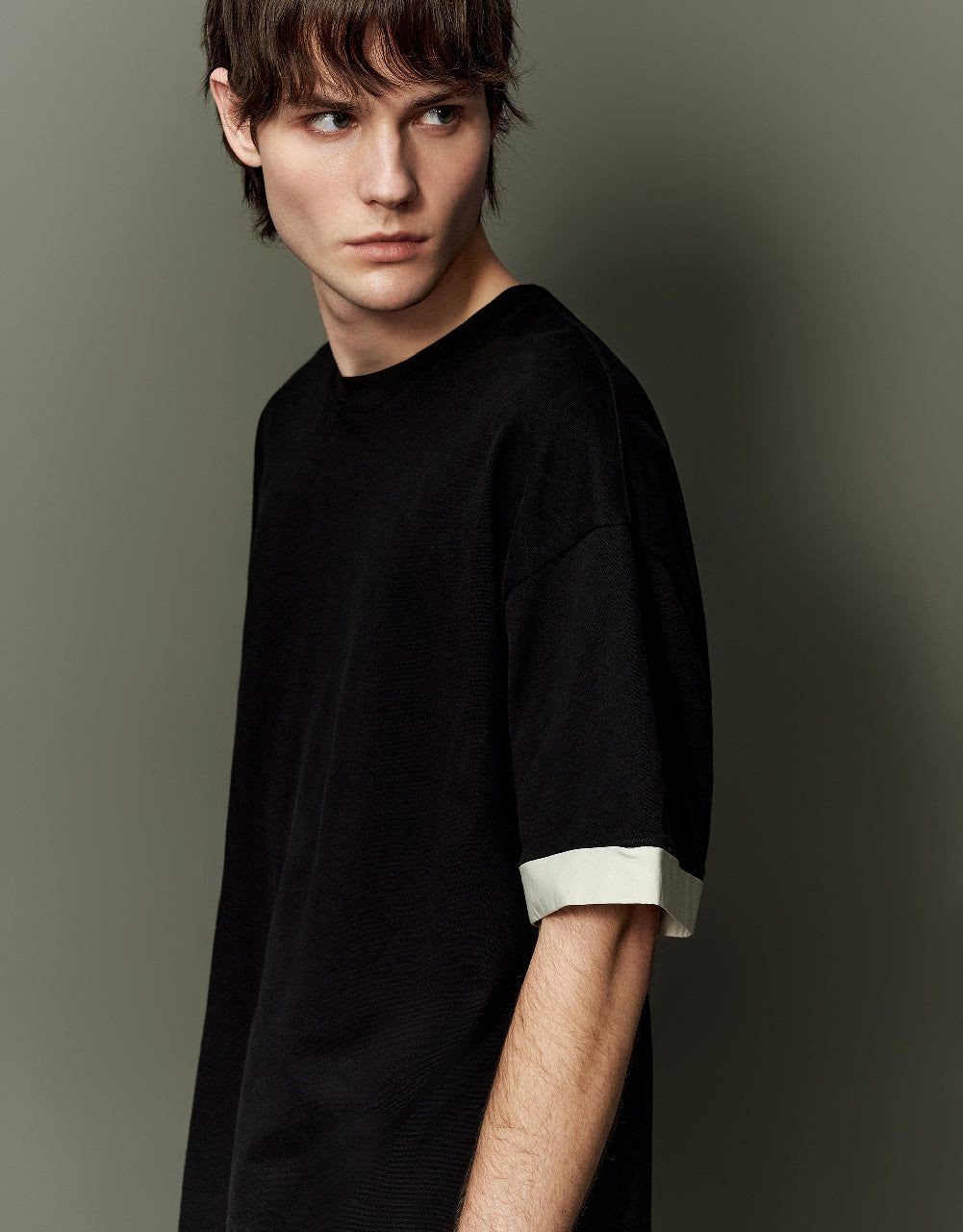 Knitted Crew Neck T-Shirt sold by Urban Revivo product image thumbnail 4