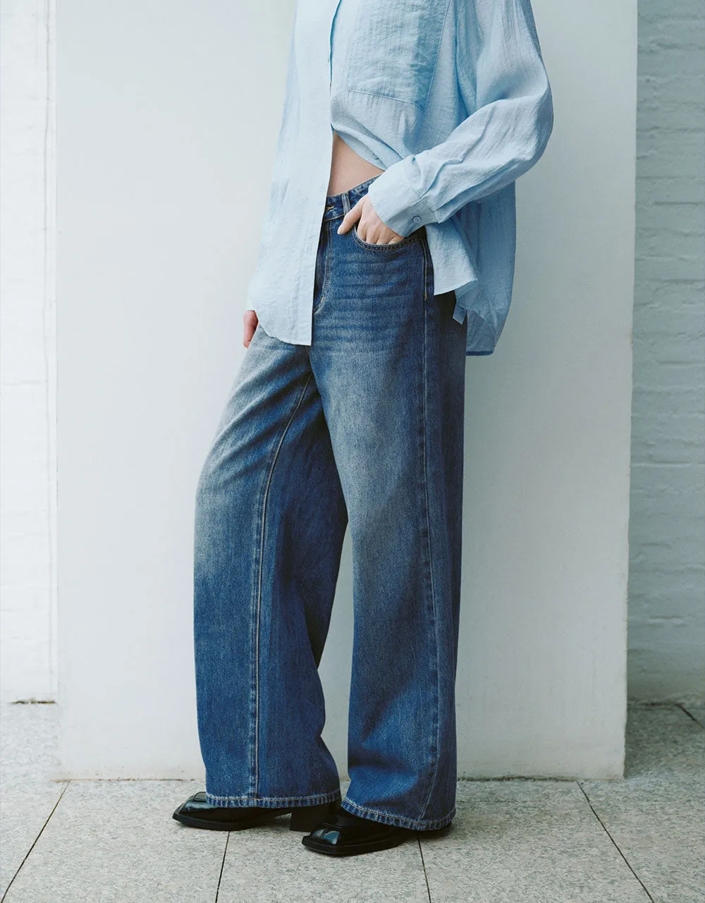 Wide-Leg Jeans sold by Urban Revivo product image thumbnail 4