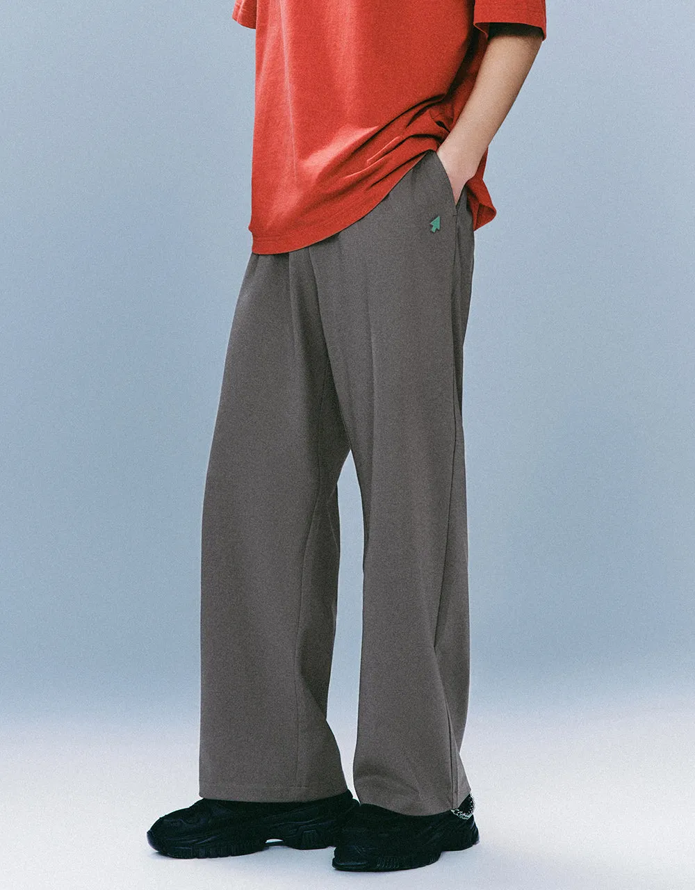 Drawstring Waist Wide-Leg Loose Pants sold by Urban Revivo product image thumbnail 4