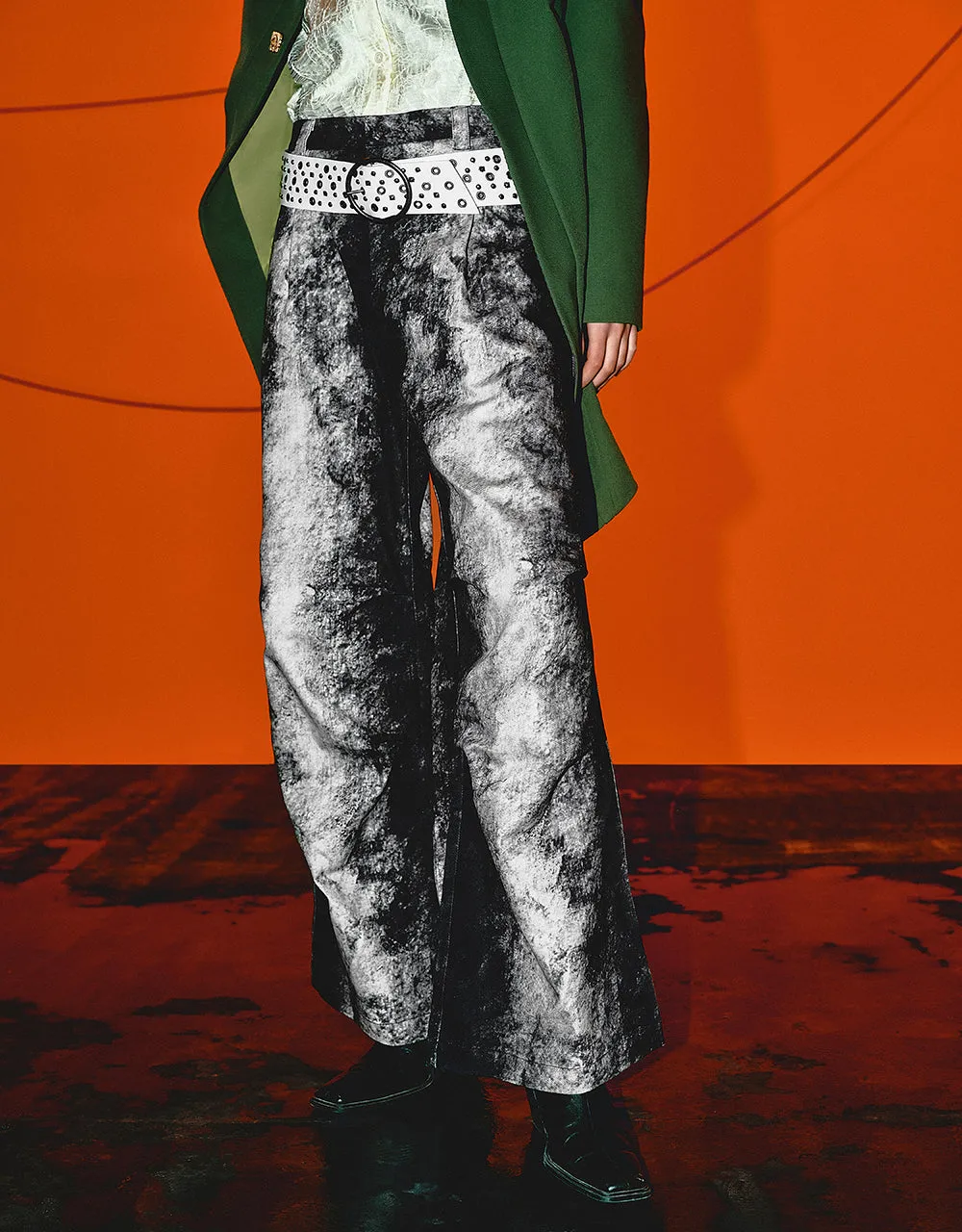 Printed Loose Wide-Leg Pants sold by Urban Revivo product image thumbnail 2