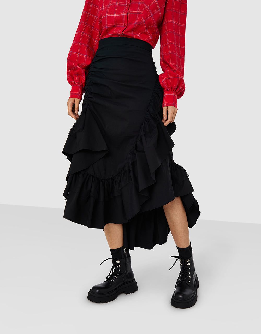 Asymmetric Ruffled Skirt sold by Urban Revivo product image thumbnail 4