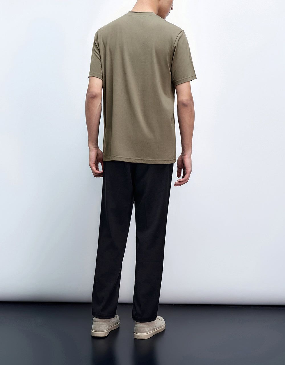 Crew Neck Loose T-Shirt sold by Urban Revivo product image thumbnail 4