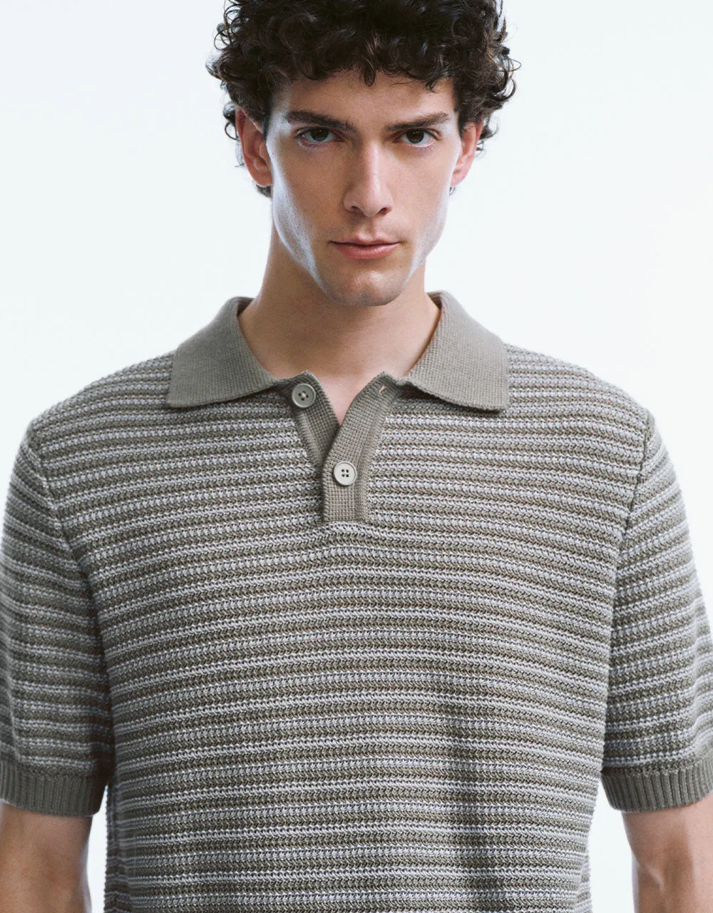 Striped Knitted T-Shirt sold by Urban Revivo product image thumbnail 4