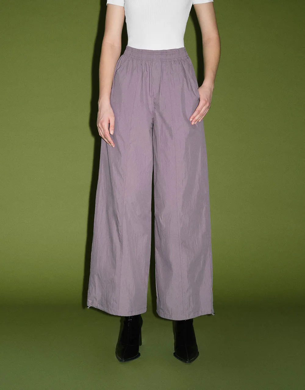 Elastic Waist Knitted Wide-Leg Pants sold by Urban Revivo product image thumbnail 2