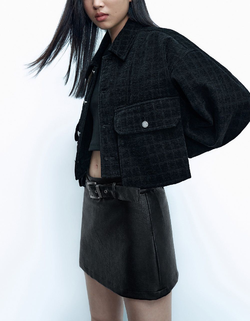 Cropped Button Up Denim Jacket sold by Urban Revivo product image thumbnail 3