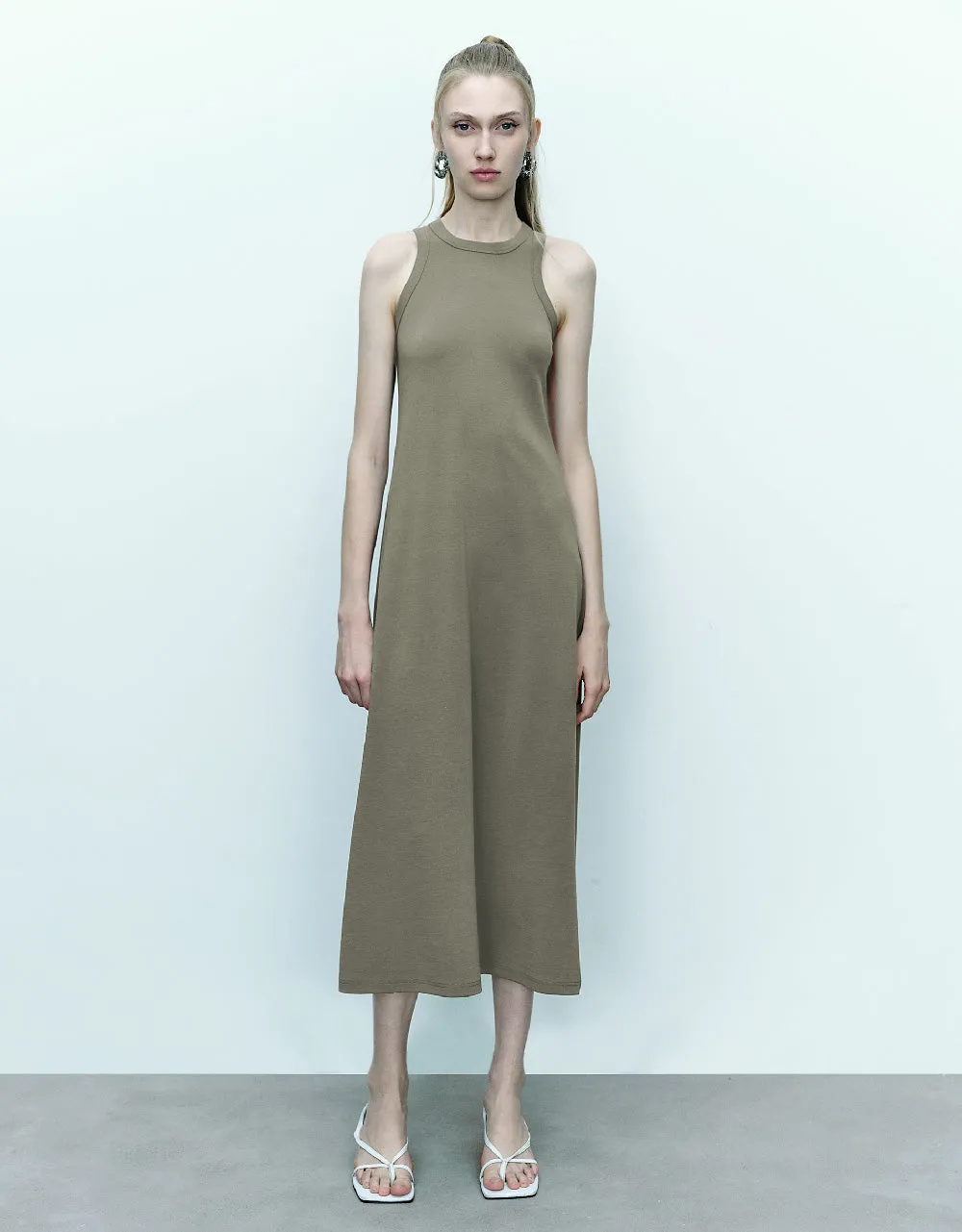 Sleeveless Crew Neck A-Line Dress sold by Urban Revivo