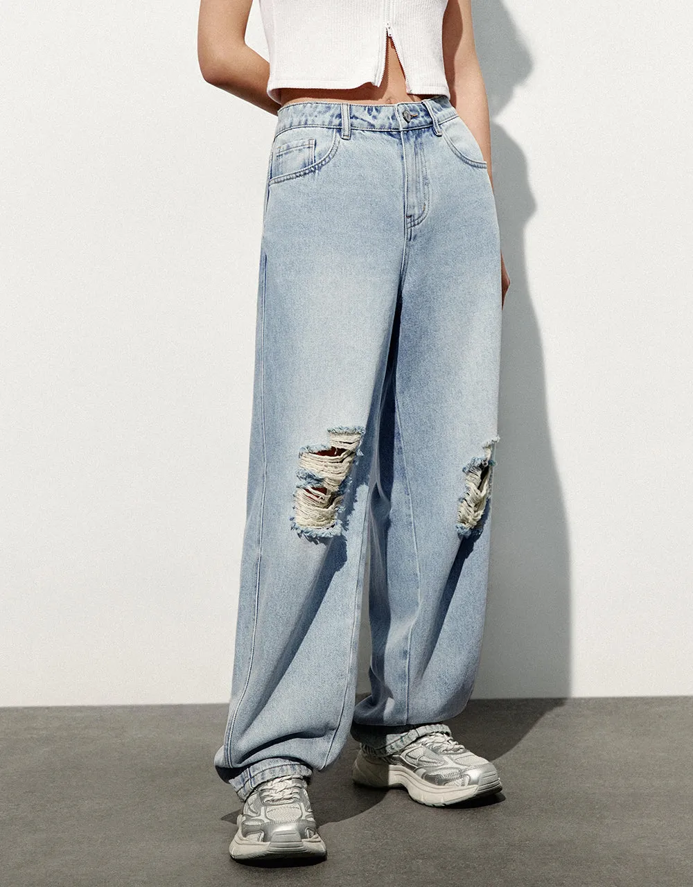 Ripped Straight Jeans sold by Urban Revivo product image thumbnail 4