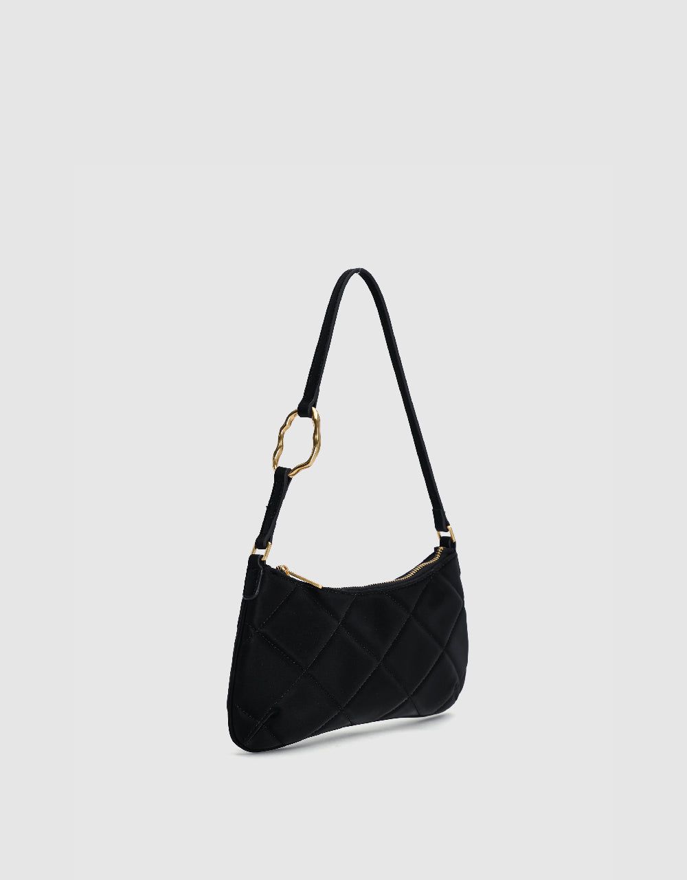 Quilted Vegan Leather Shoulder Bag sold by Urban Revivo product image thumbnail 2