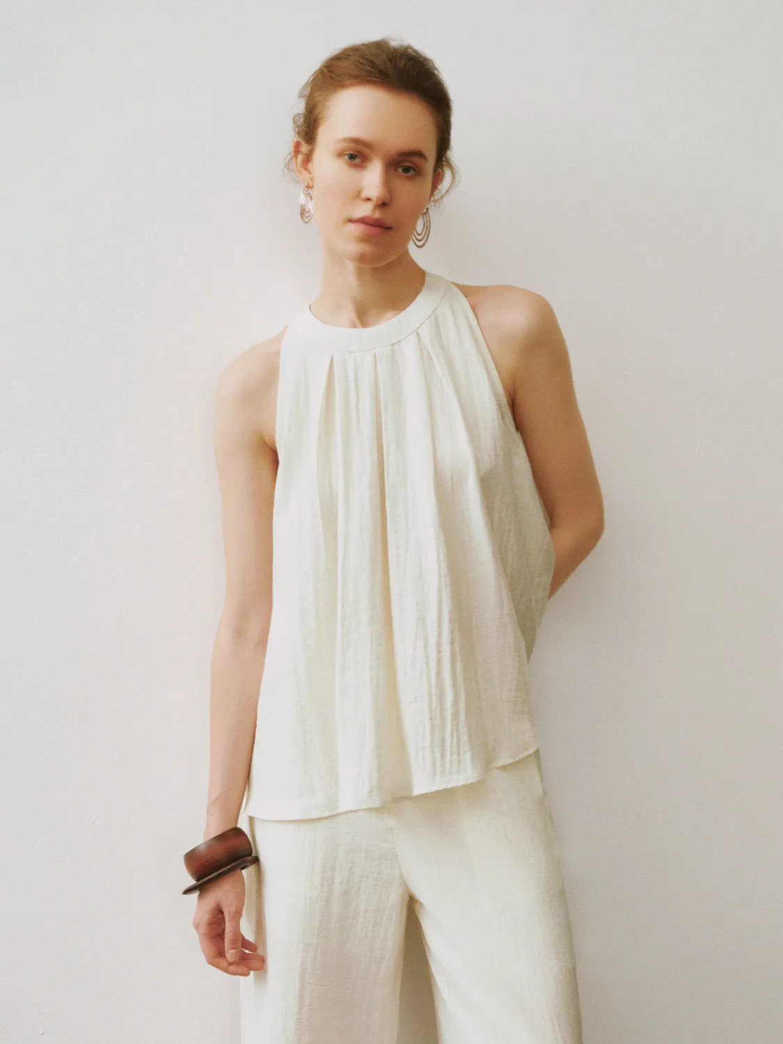 Sleeveless Loose Blouse sold by Urban Revivo