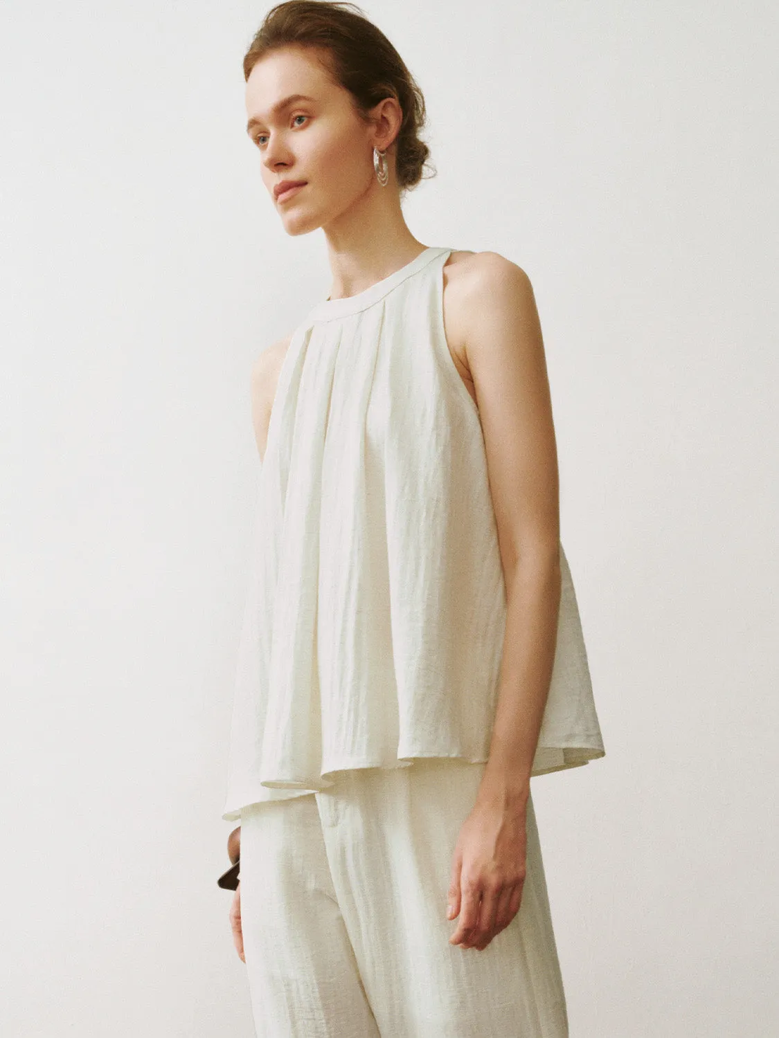 Sleeveless Loose Blouse sold by Urban Revivo product image thumbnail 3