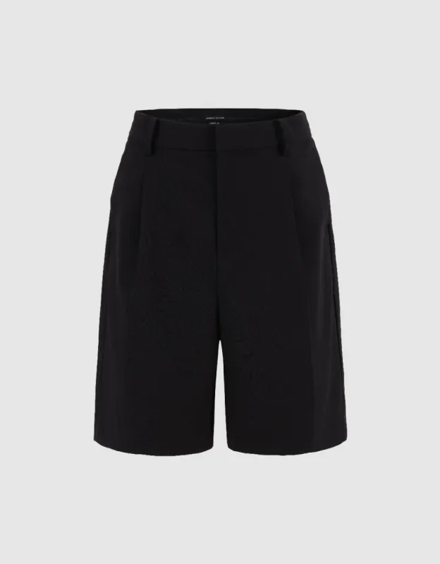 Tailored Loose Shorts sold by Urban Revivo