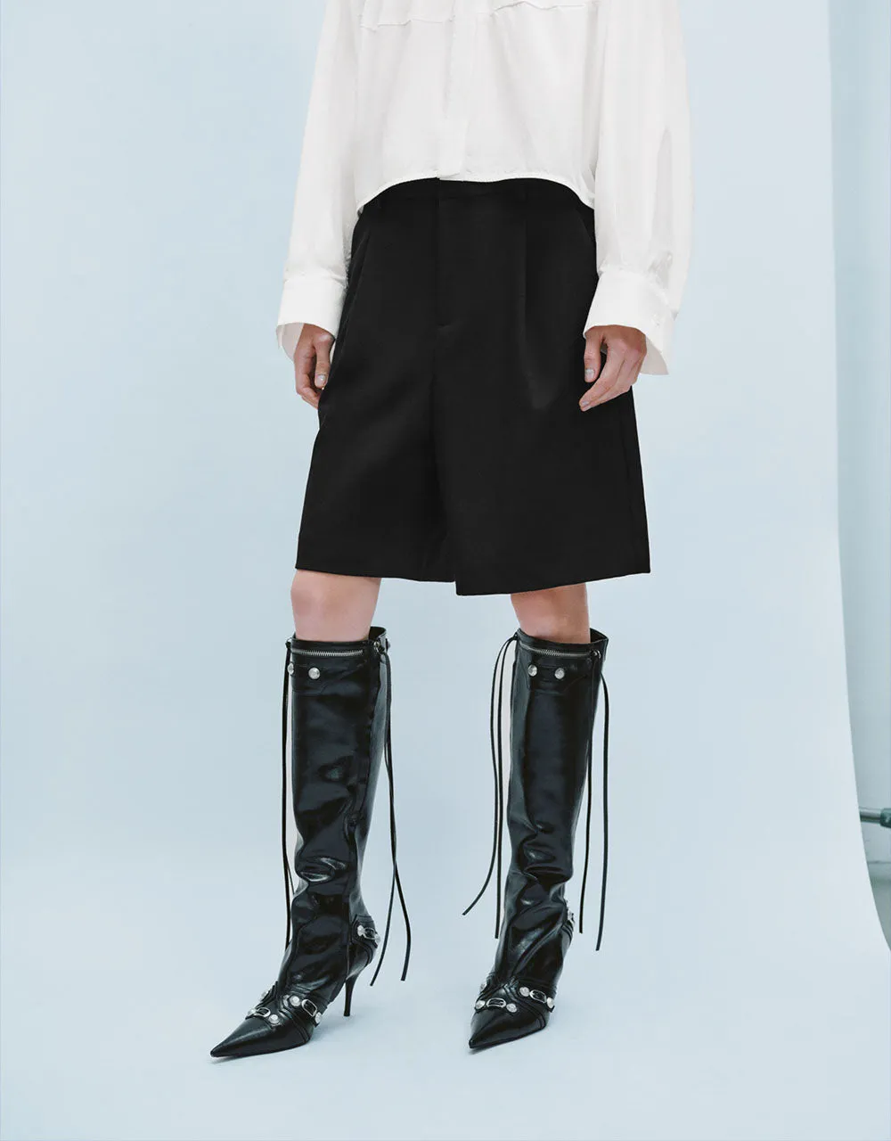 Tailored Loose Shorts sold by Urban Revivo product image thumbnail 4