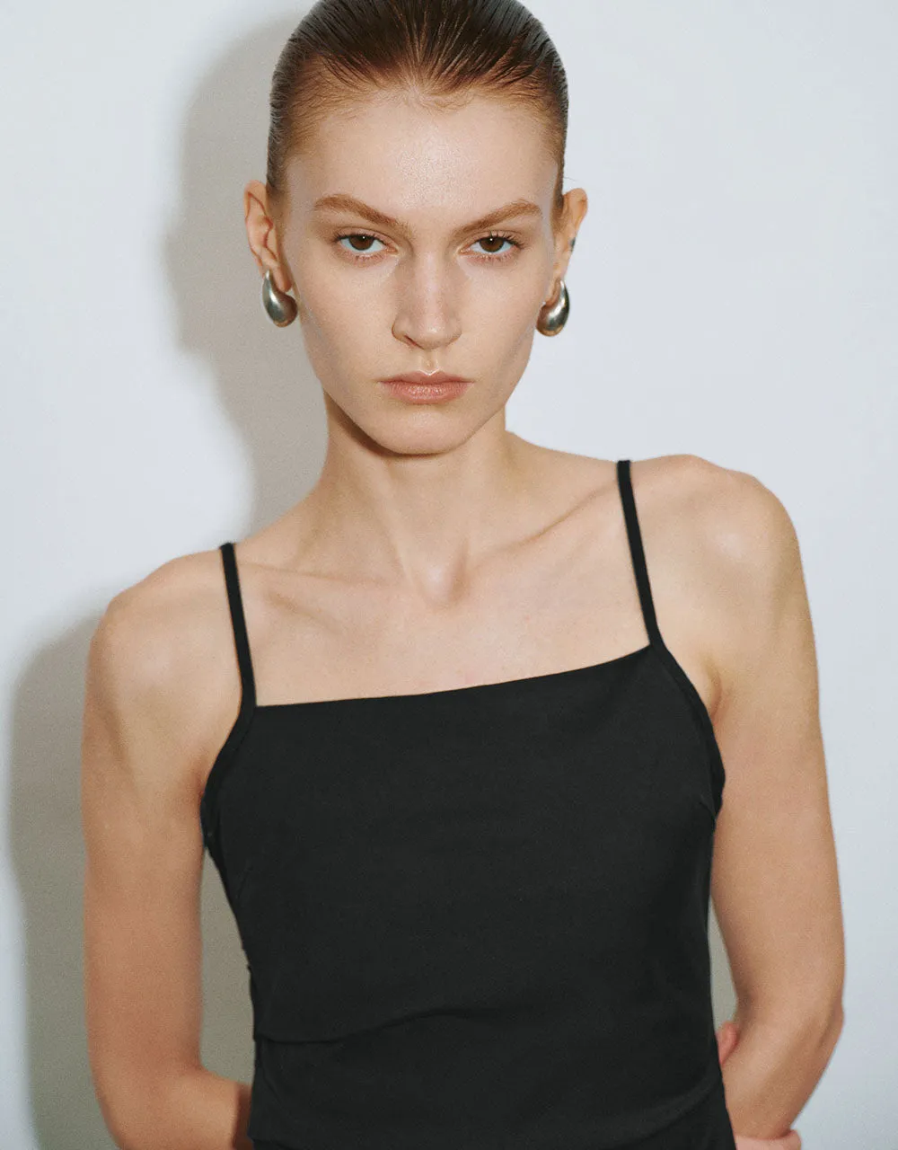 Skinny Denim Cami Dress sold by Urban Revivo product image thumbnail 4