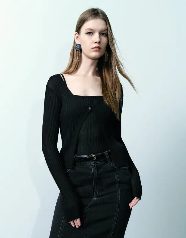 2 In 1 Crew Neck Knitted T-Shirt sold by Urban Revivo