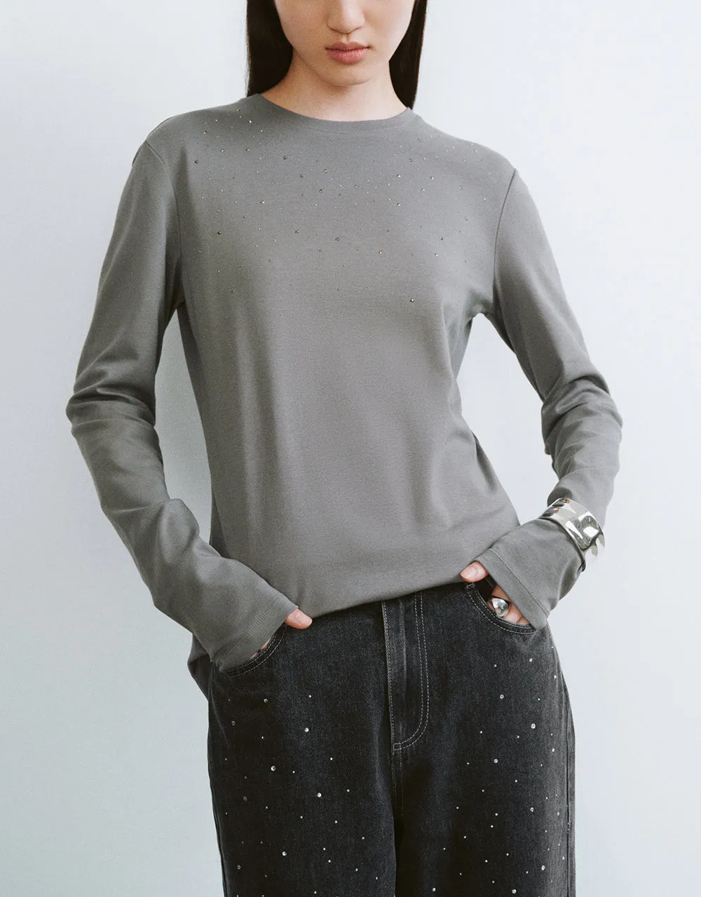 Rhinestone Decor Crew Neck T-Shirt sold by Urban Revivo product image thumbnail 2