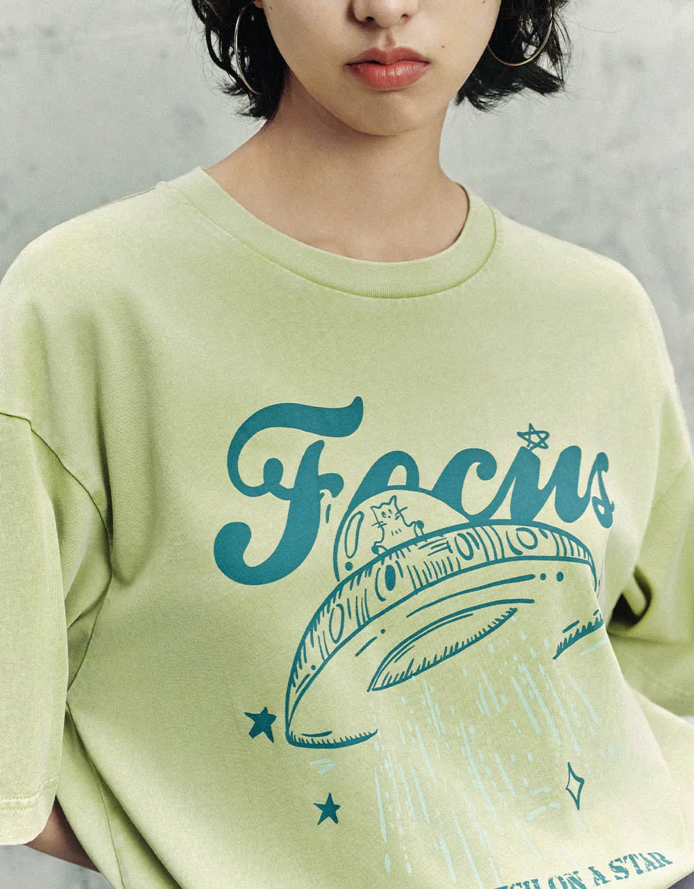 Printed Crew Neck Loose T-Shirt sold by Urban Revivo product image thumbnail 4