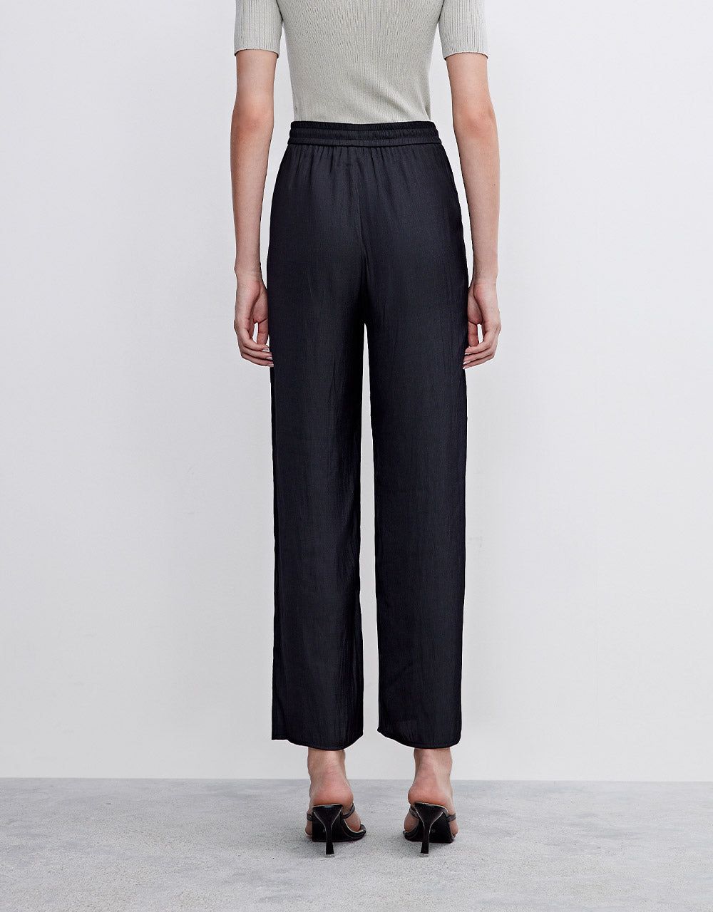 Drawstring Waist Cropped Straight Leg Pants sold by Urban Revivo product image thumbnail 4