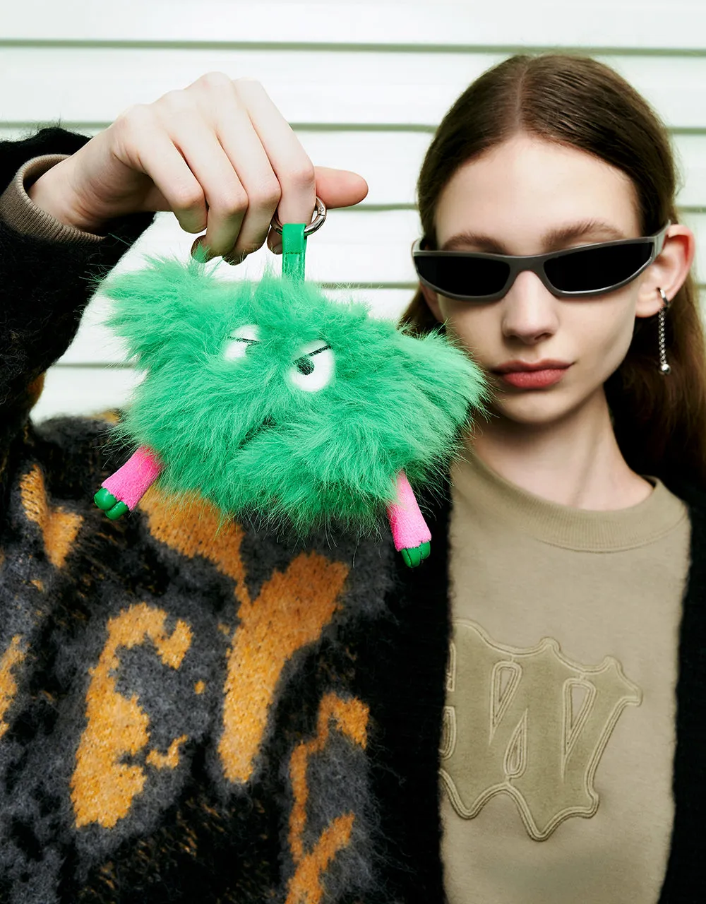 Printed V-Neck Knitted Cardigan sold by Urban Revivo product image thumbnail 5