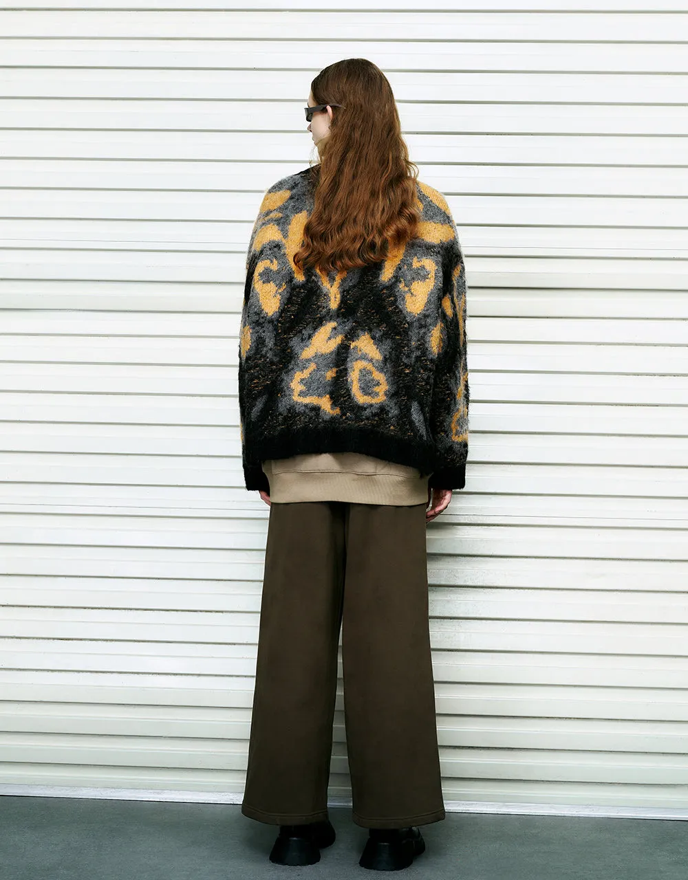 Printed V-Neck Knitted Cardigan sold by Urban Revivo product image thumbnail 4