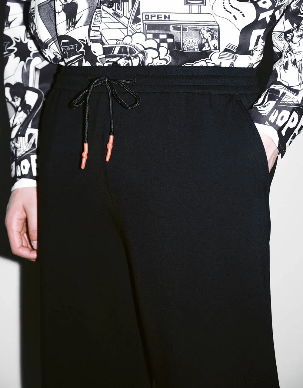 Drawstring Waist Knitted Wide-Leg Pants sold by Urban Revivo product image thumbnail 5