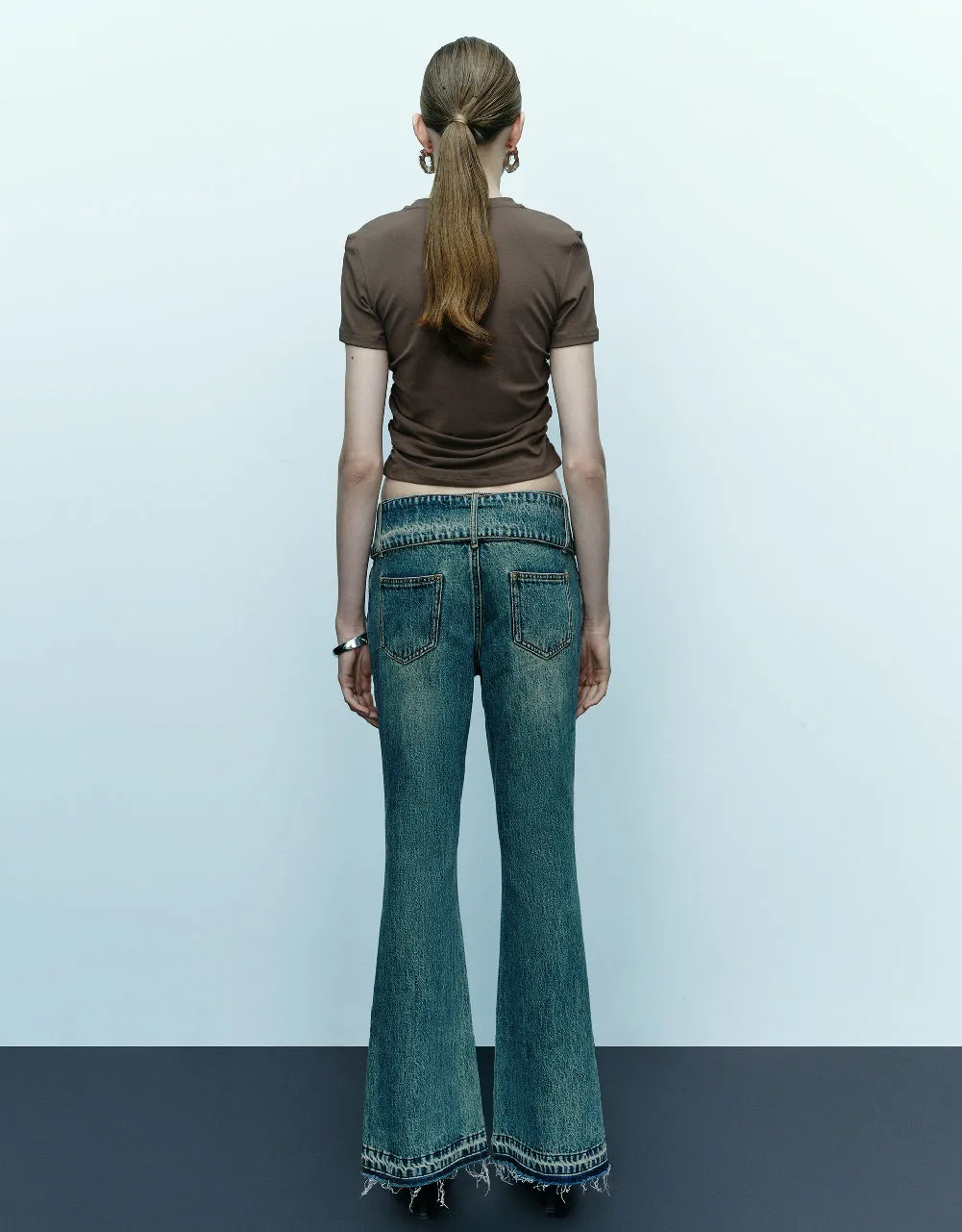 Crew Neck Skinny T-Shirt sold by Urban Revivo product image thumbnail 4