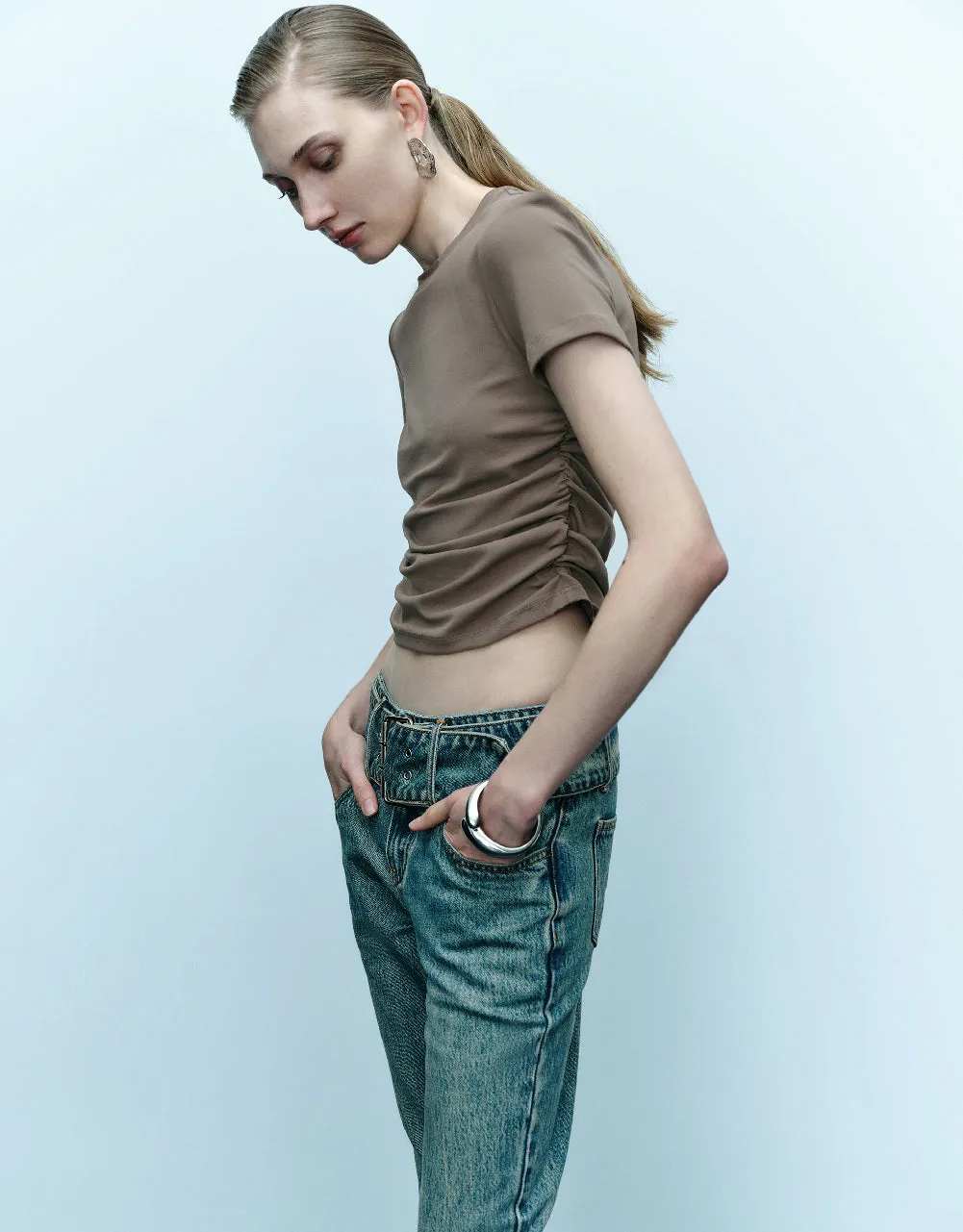 Crew Neck Skinny T-Shirt sold by Urban Revivo product image thumbnail 3