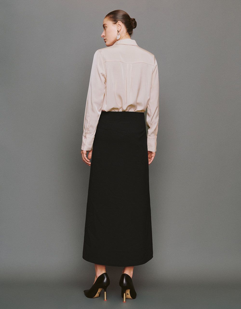 Button Up Straight Shirt sold by Urban Revivo product image thumbnail 5