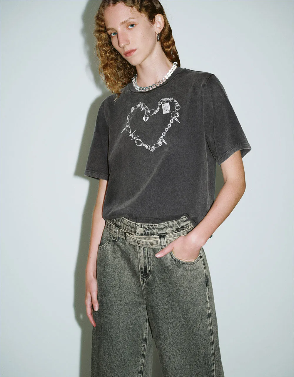 Printed Crew Neck Loose T-Shirt sold by Urban Revivo product image thumbnail 3