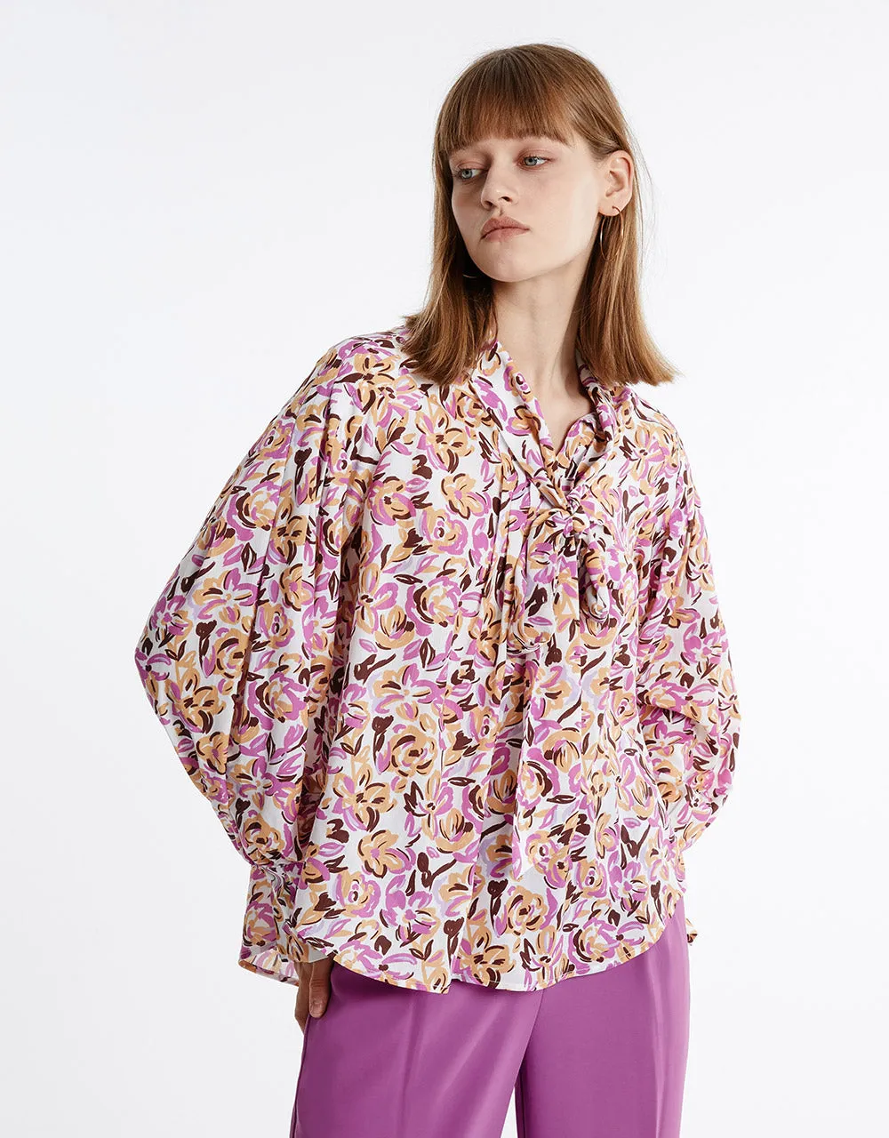 Bow Detail Floral Blouse sold by Urban Revivo product image thumbnail 2
