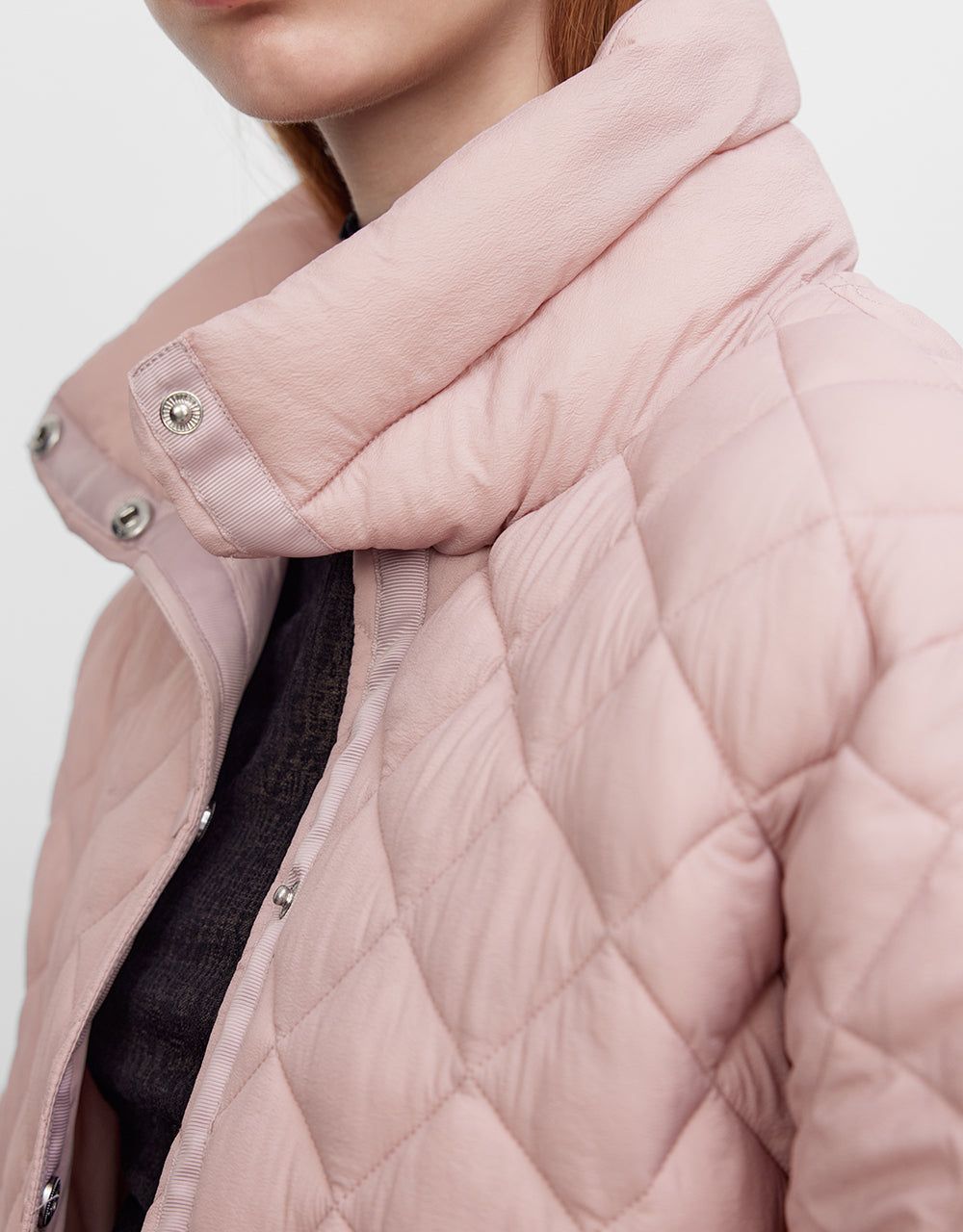Quilted Embossed Stand Collar Padded Coat sold by Urban Revivo product image thumbnail 5